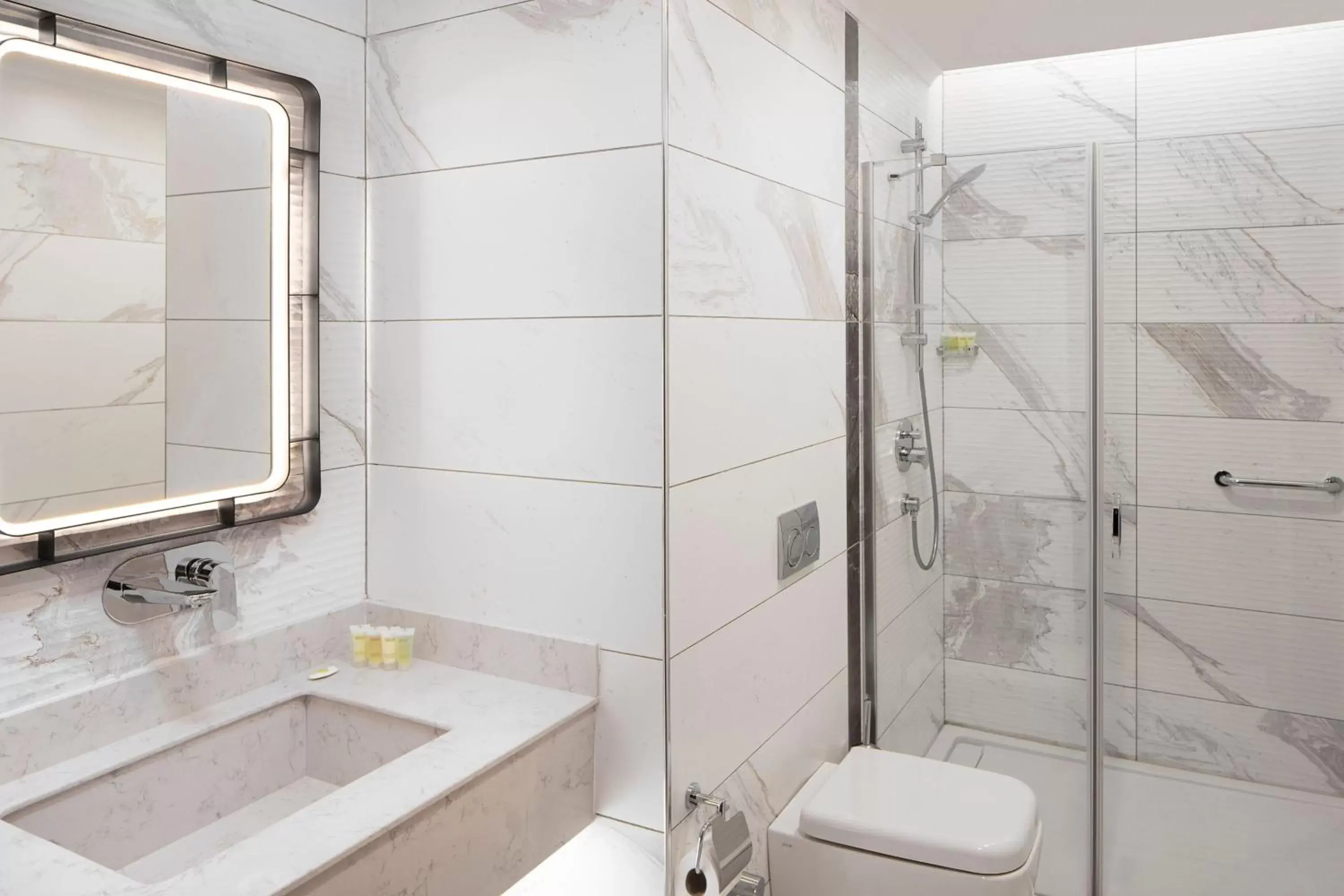 Bathroom in Residence Inn by Marriott Istanbul Atasehir