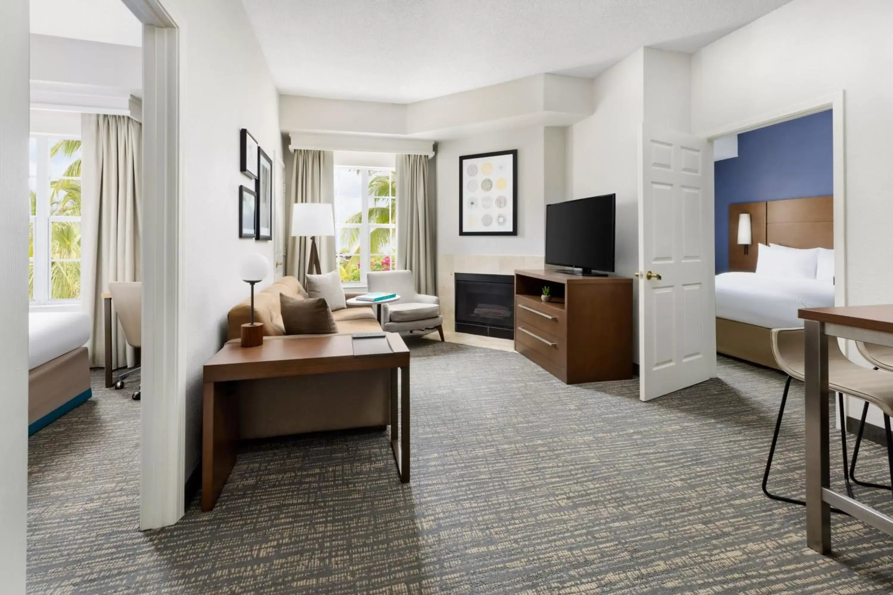 Bedroom, Seating Area in Residence Inn West Palm Beach