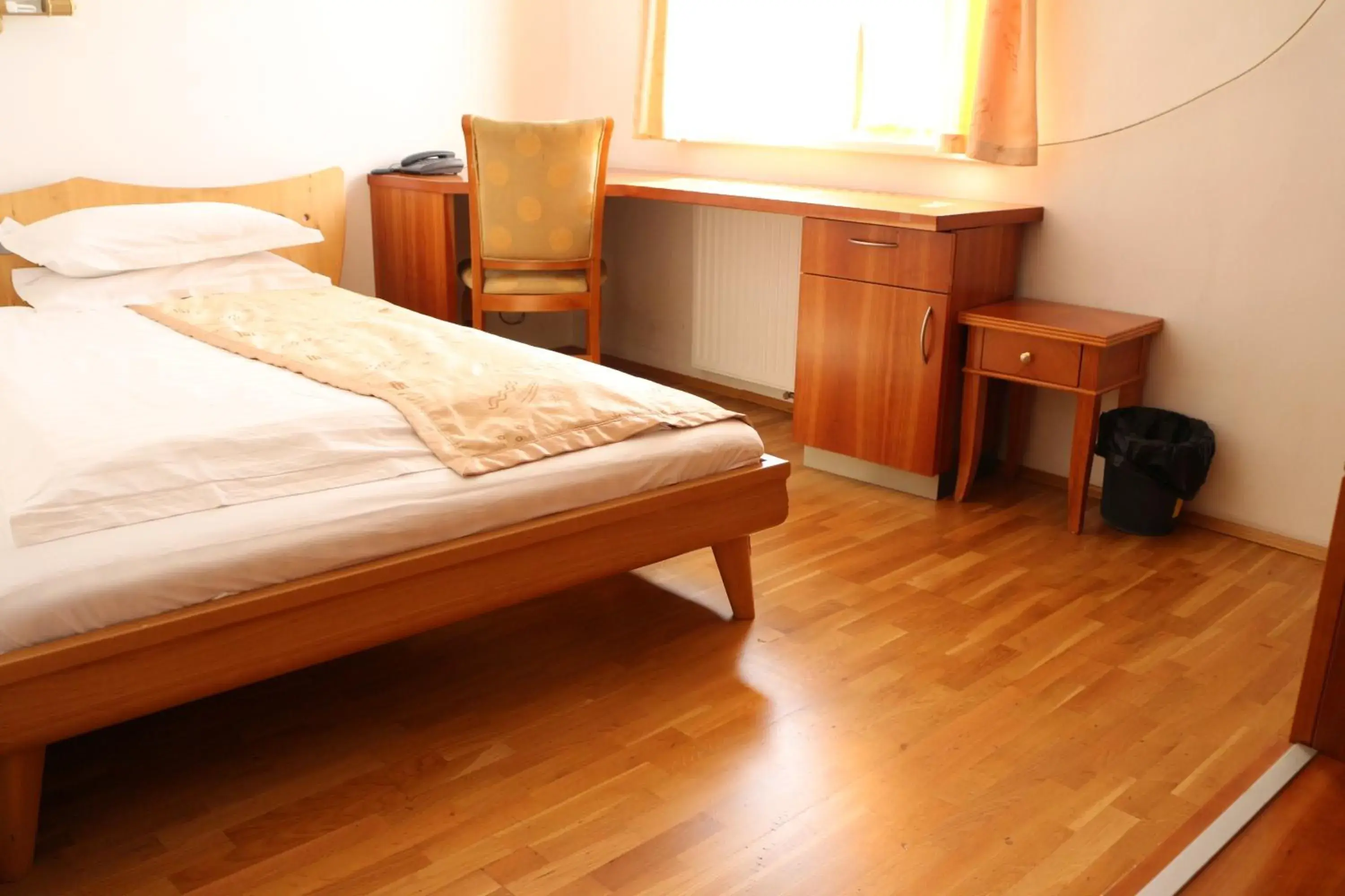 Bedroom, Bed in Hotel Wasserpalast