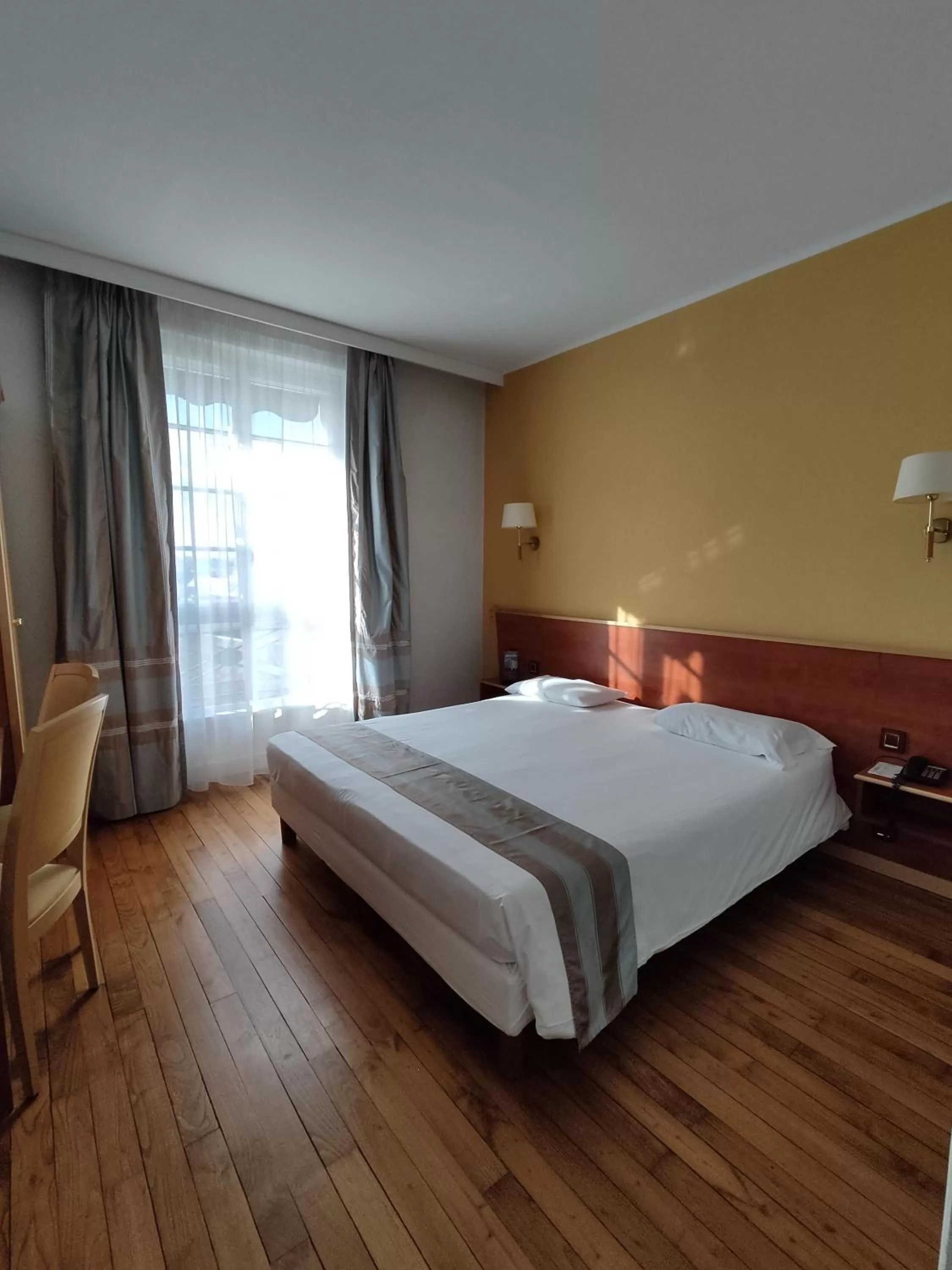 Bed in Hôtel Vauban