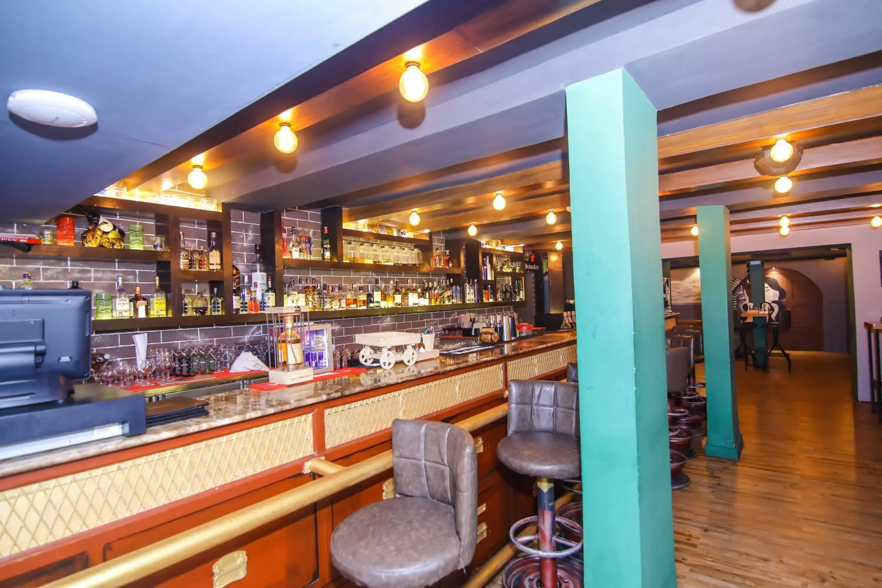 Lounge or bar, Lounge/Bar in Lytton Hotel