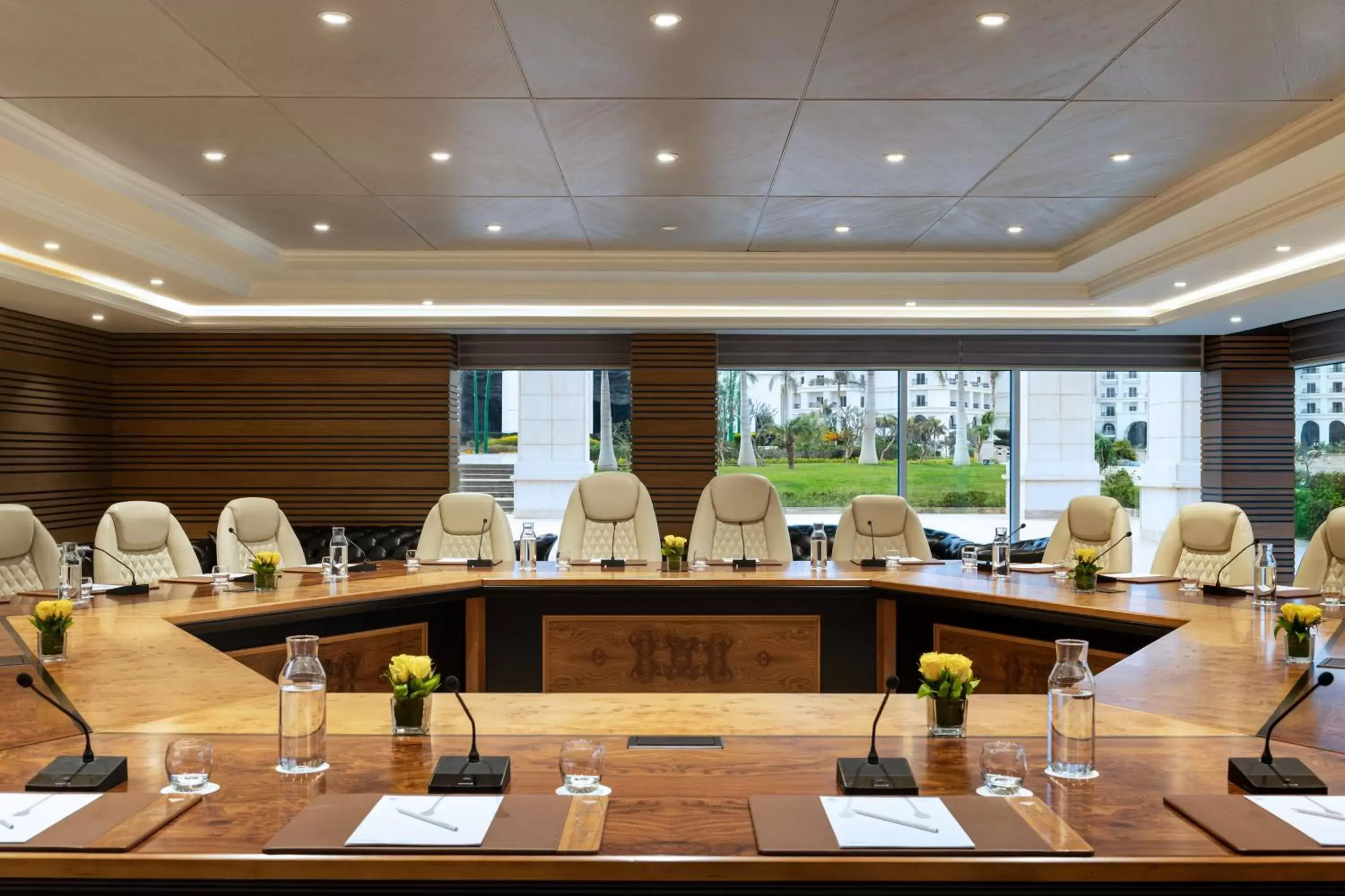 Meeting/conference room in The St. Regis Almasa Hotel, Cairo