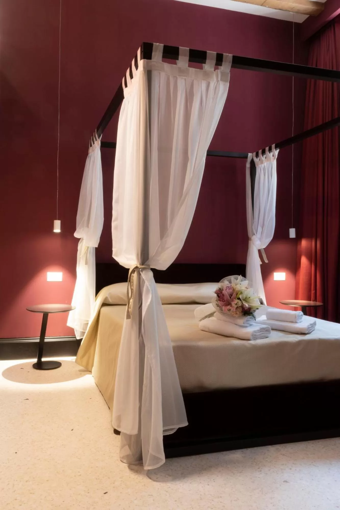 Photo of the whole room, Bed in Residence Poli Venezia