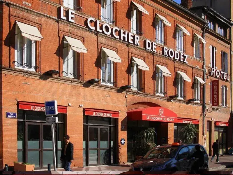 Property Building in Le Clocher de Rodez Centre Gare
