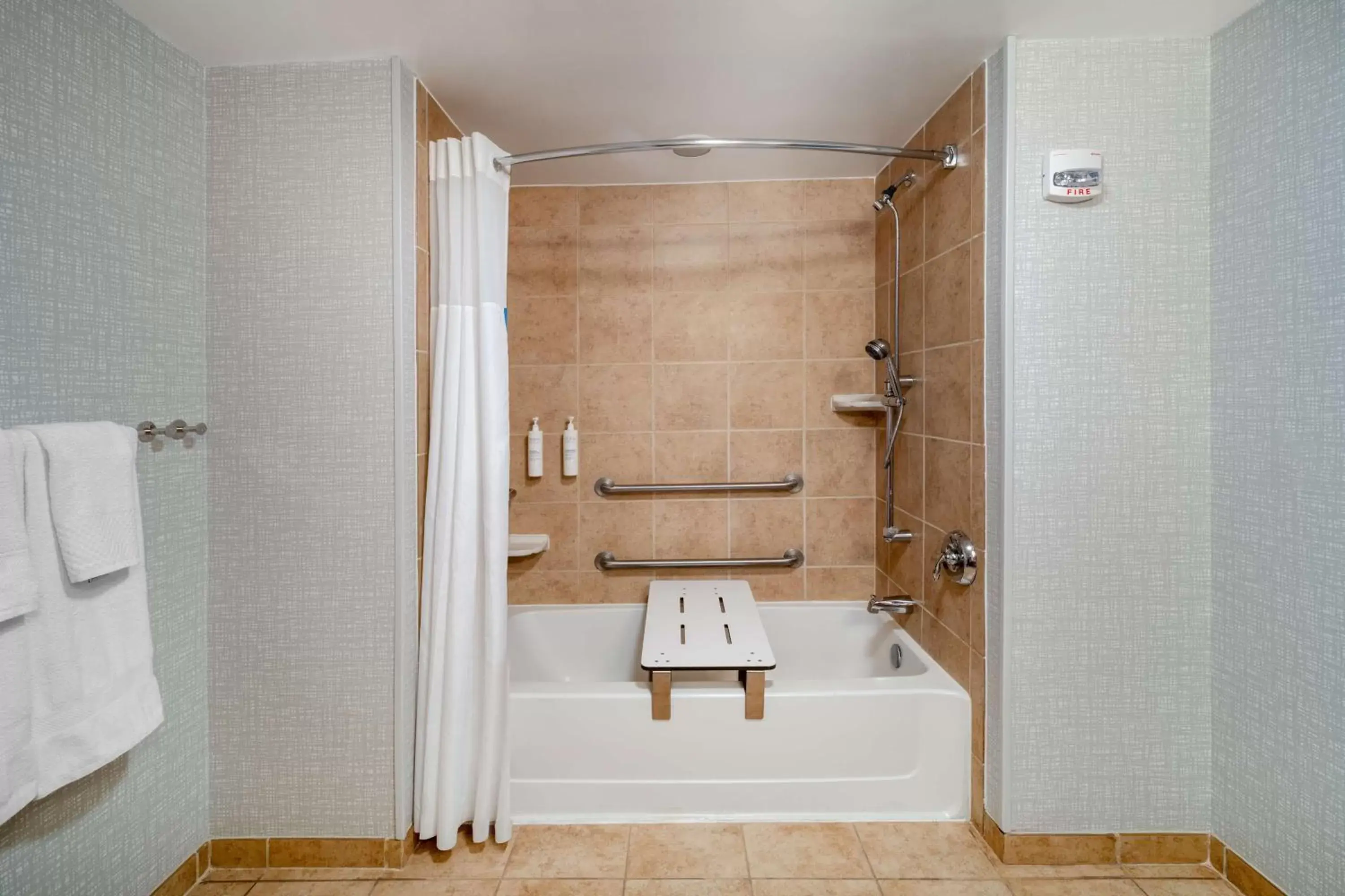 Bathroom in Hampton Inn & Suites Salida, CO