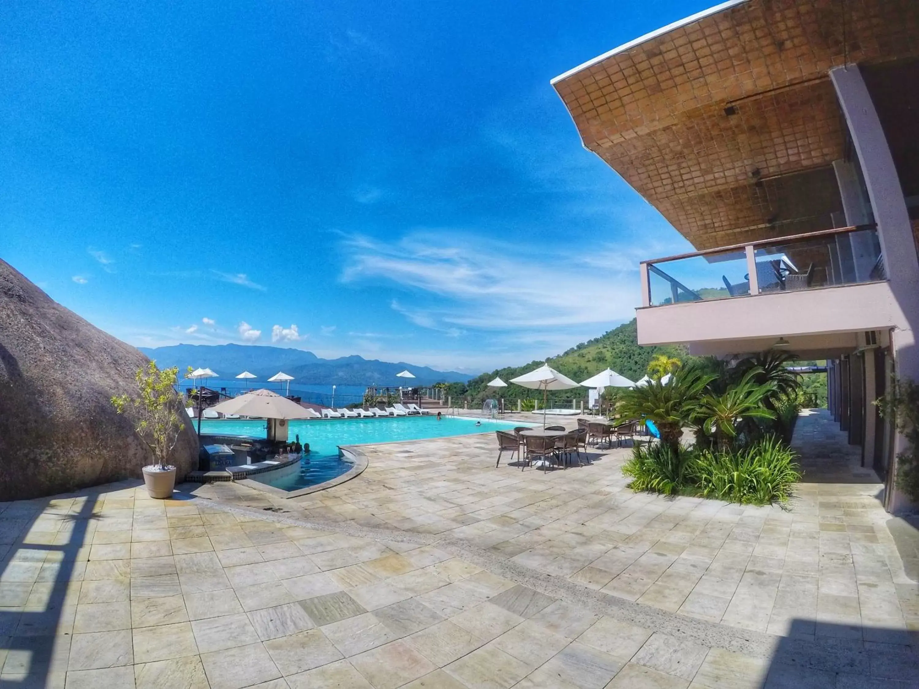 Patio in Portogalo Suite Hotel