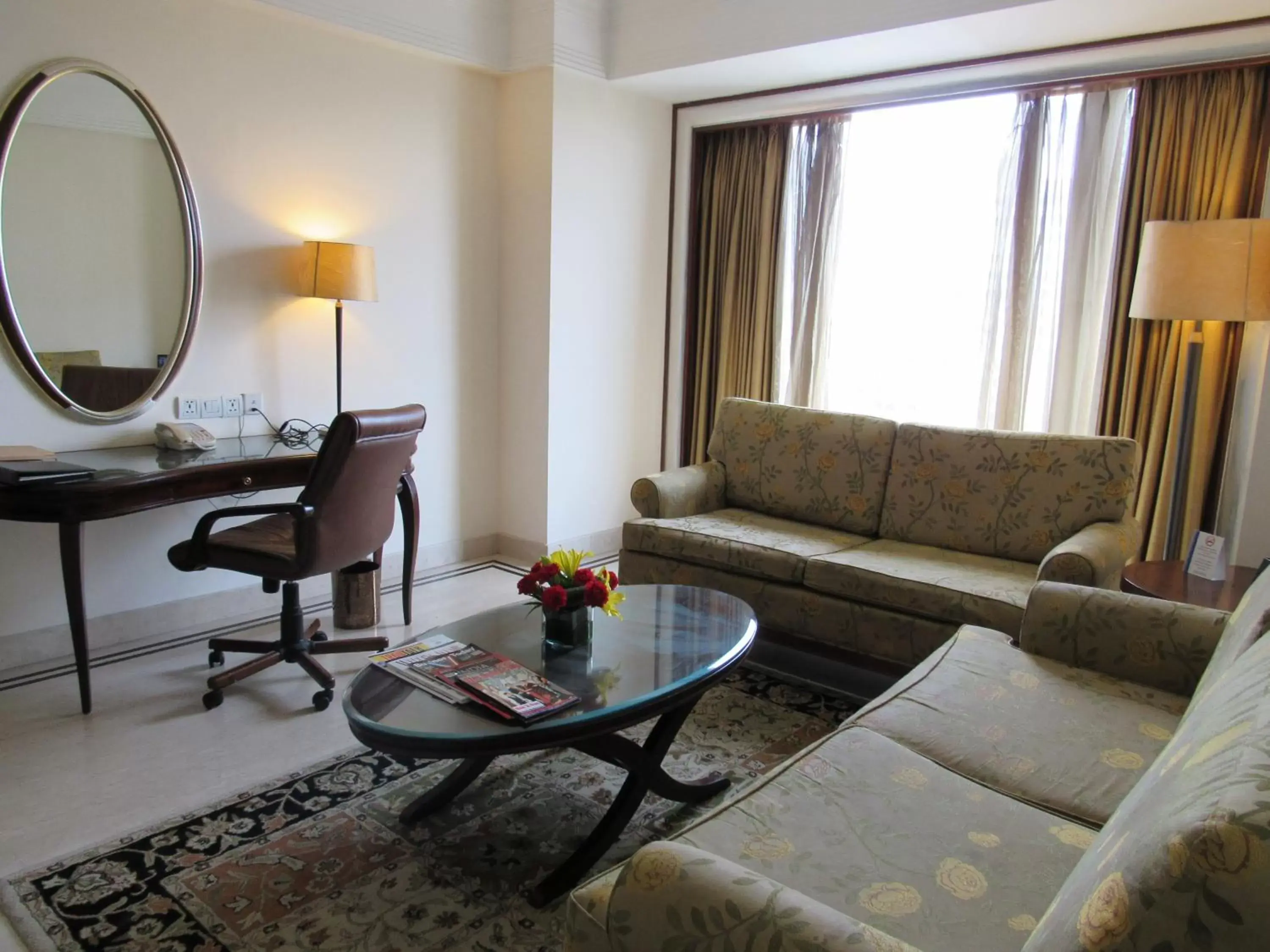 Living room, Seating Area in Eros Hotel New Delhi, Nehru Place