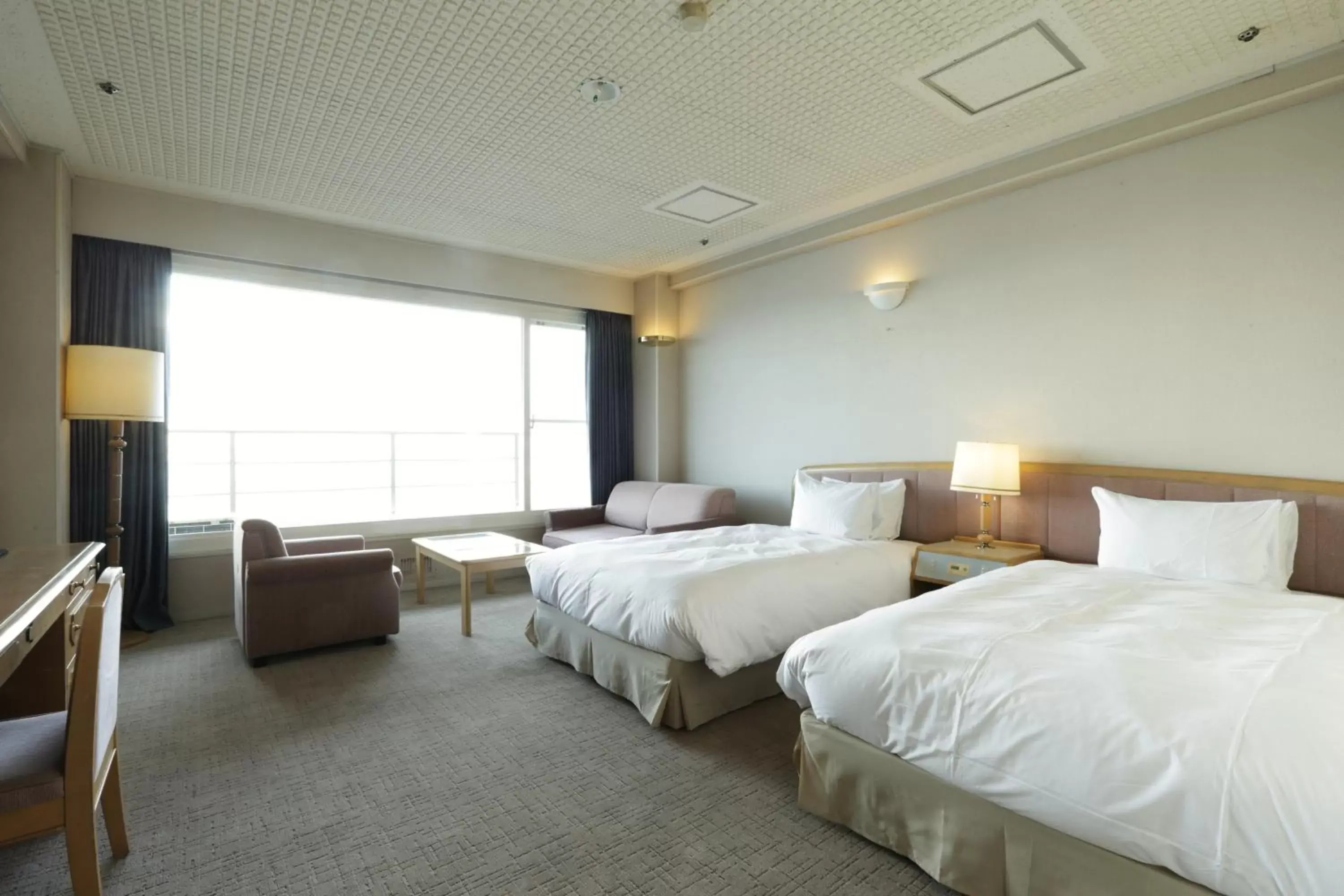 Bed in Shirahama Key Terrace Hotel Seamore