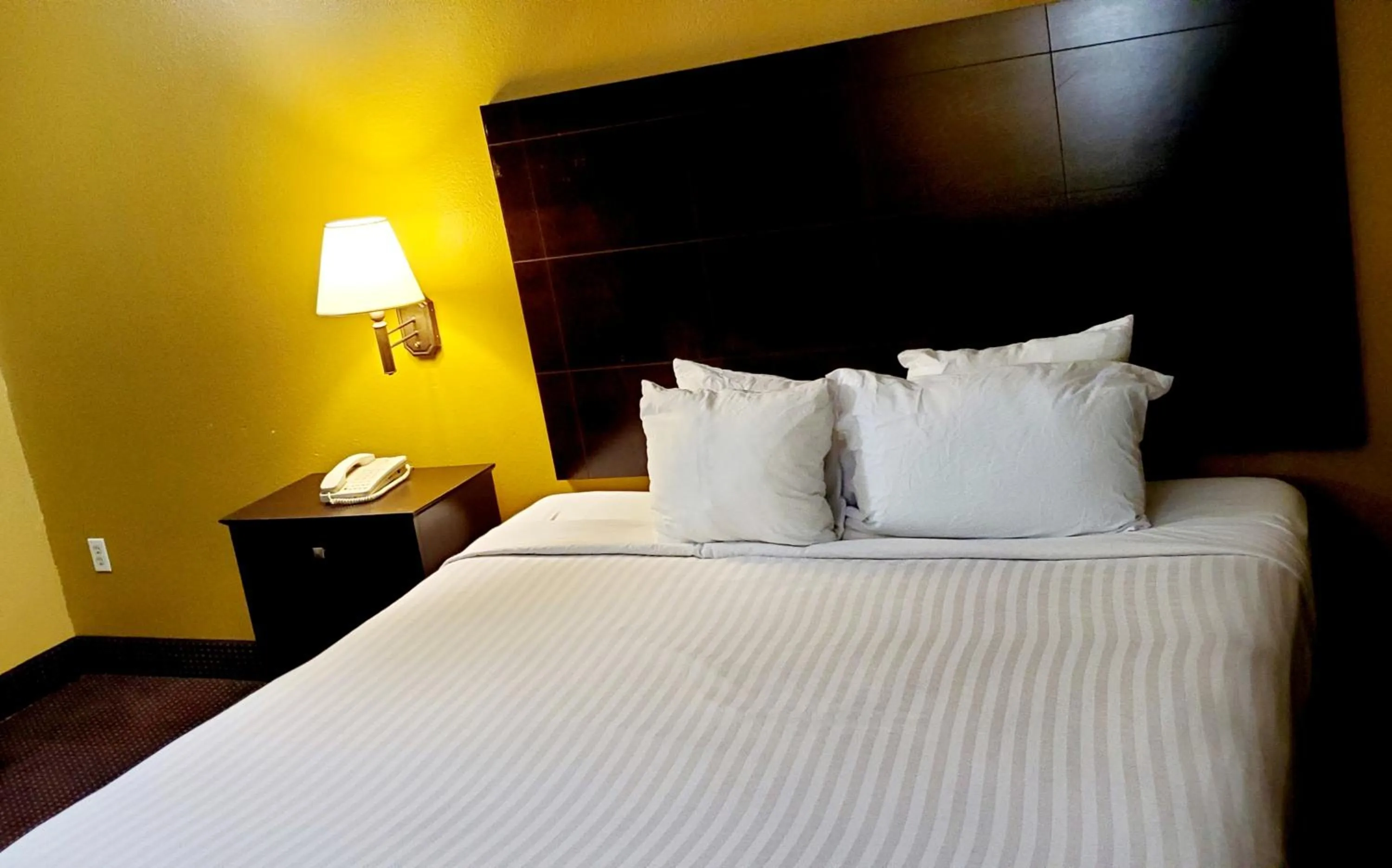 Bed in Sweet Dream Inn