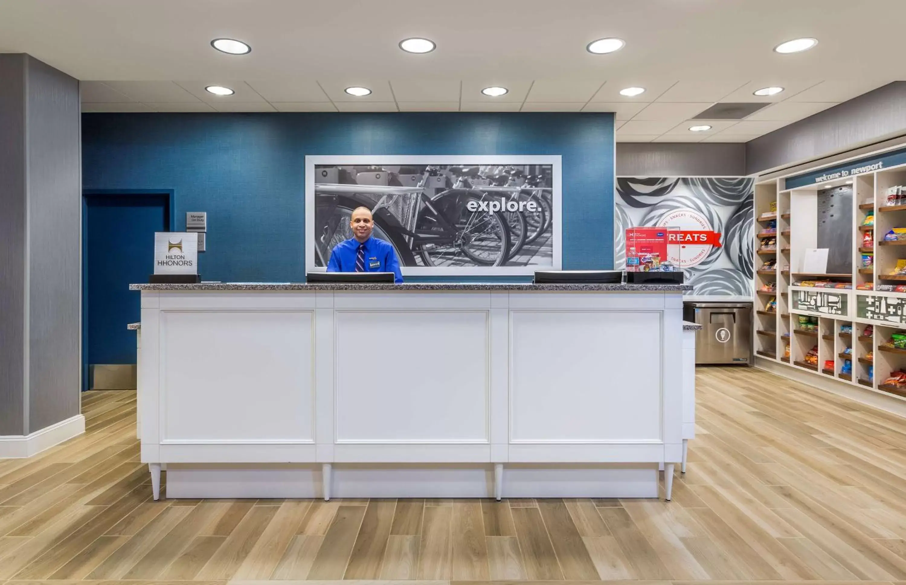 Lobby or reception in Hampton Inn & Suites Newport/Cincinnati, KY