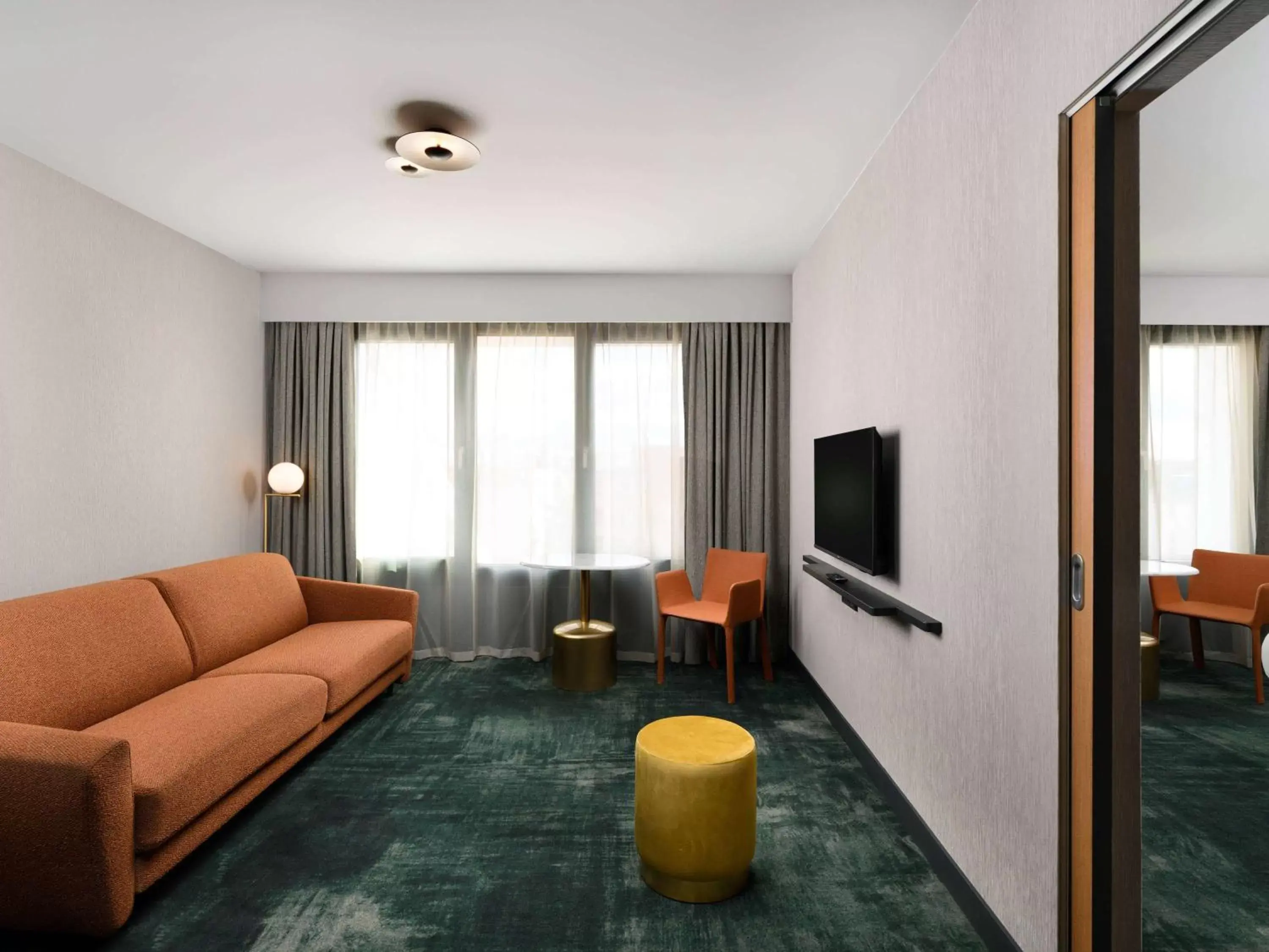 Bedroom, Seating Area in Mercure Debrecen