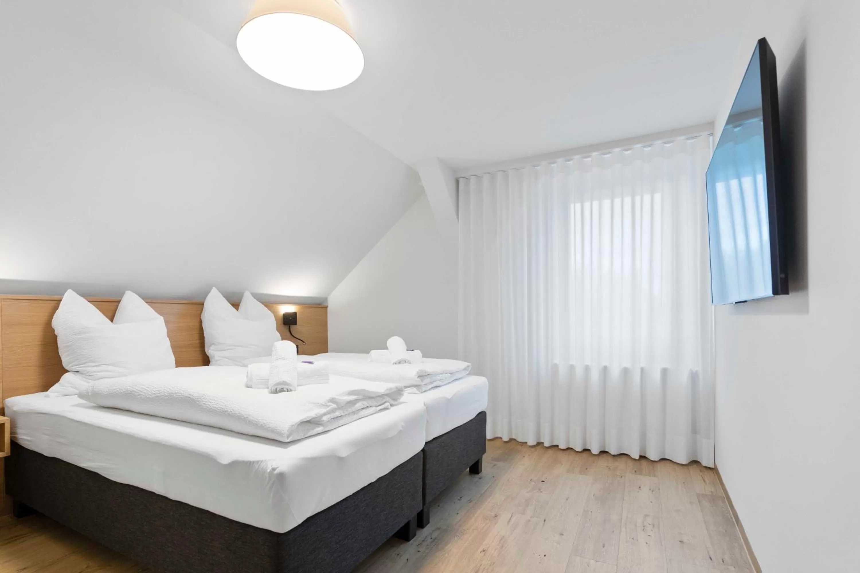 Bed in Hotel Garni Traube