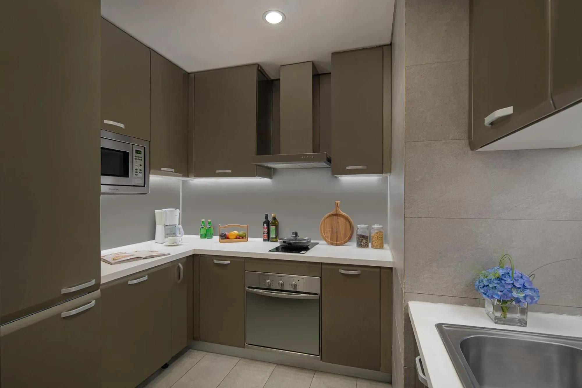 Kitchen or kitchenette in Ascott Raffles City Beijing