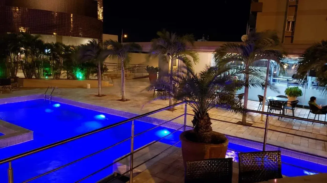 Pool View in Garbos Trade Hotel