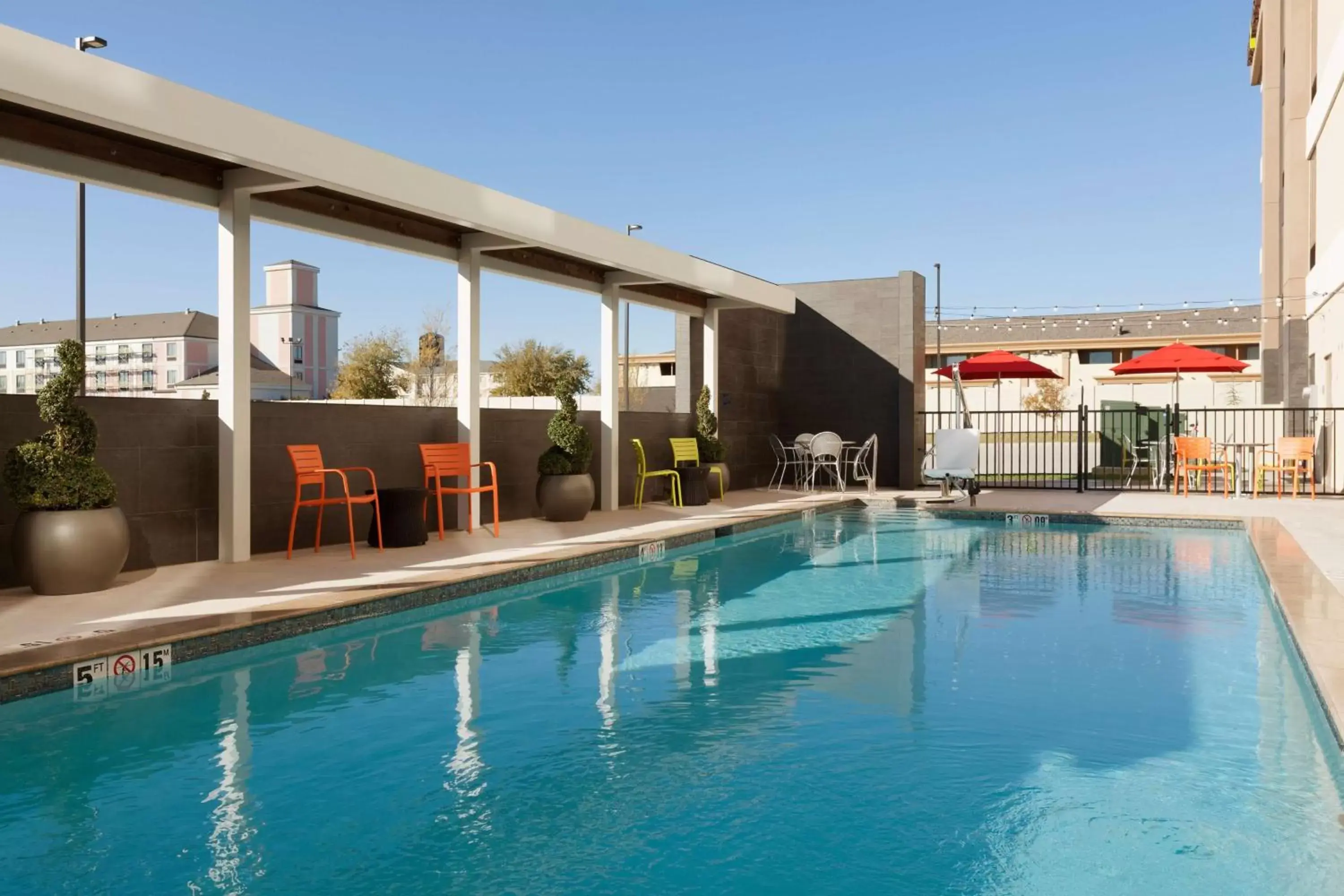 Pool view, Swimming Pool in Home2 Suites by Hilton Oklahoma City South