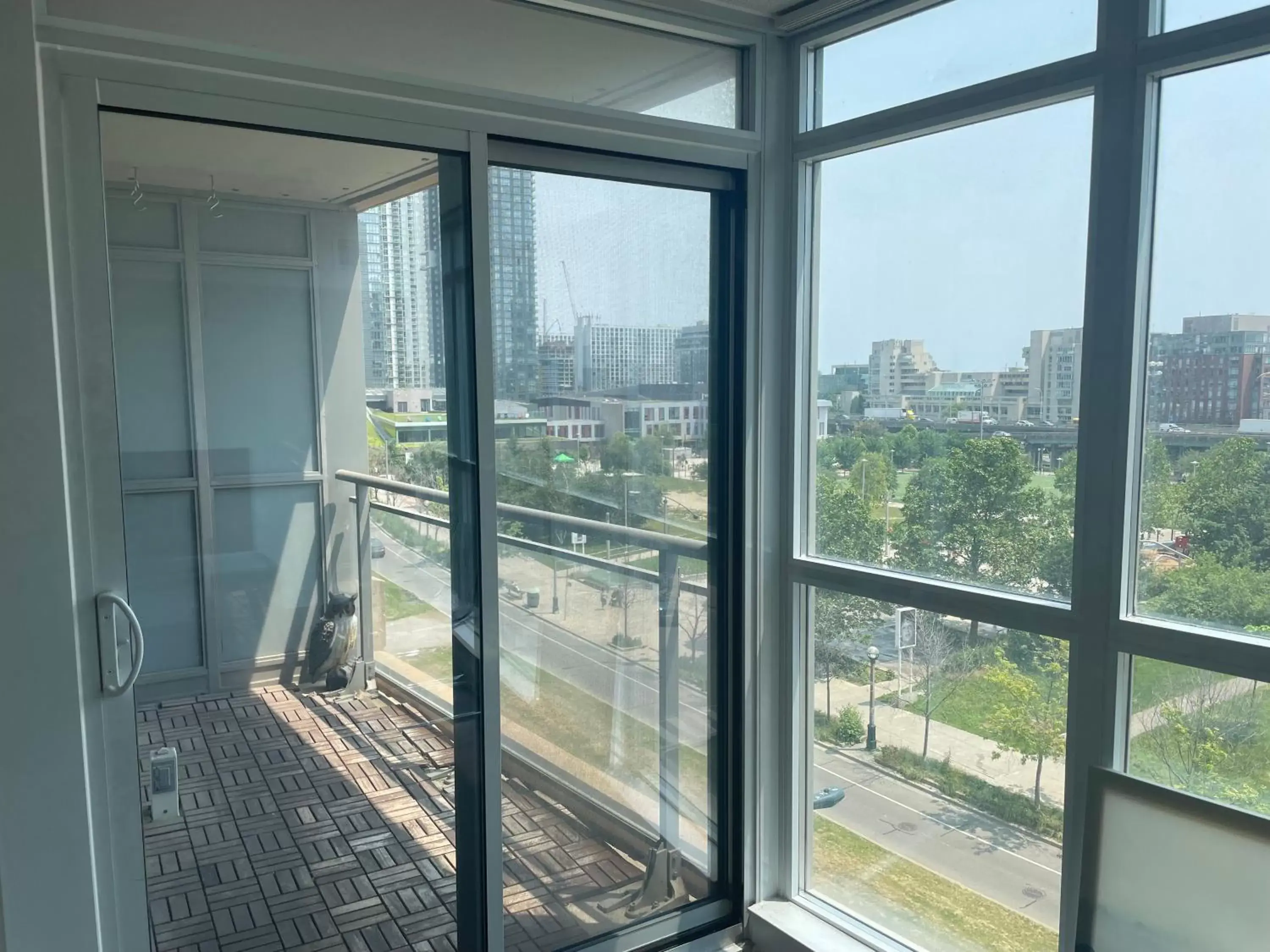 Balcony/Terrace in Three BR Condo step to CN tower Rogers Center with Free parking