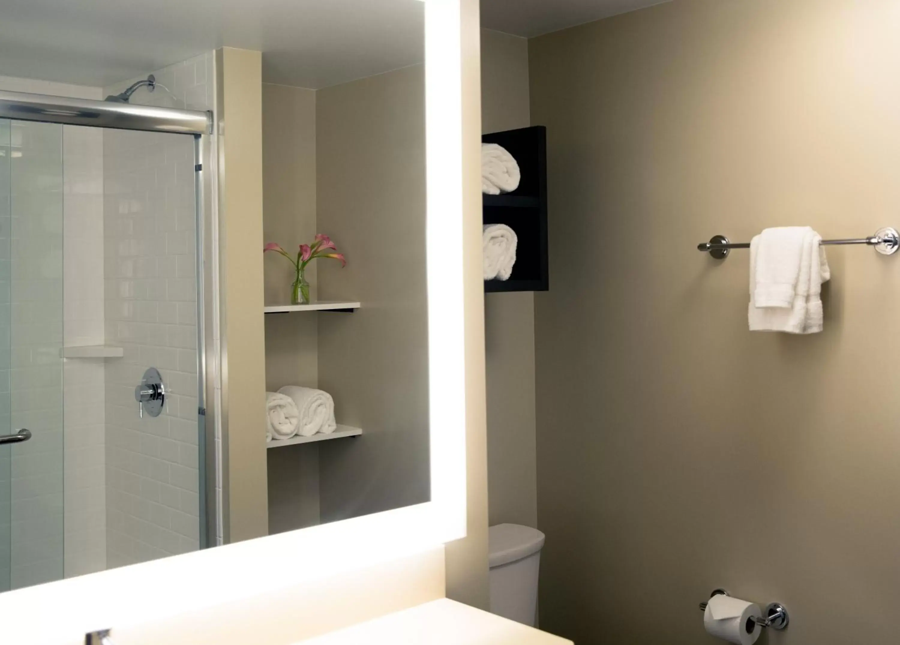 Photo of the whole room, Bathroom in Staybridge Suites Seattle - South Lake Union, an IHG Hotel