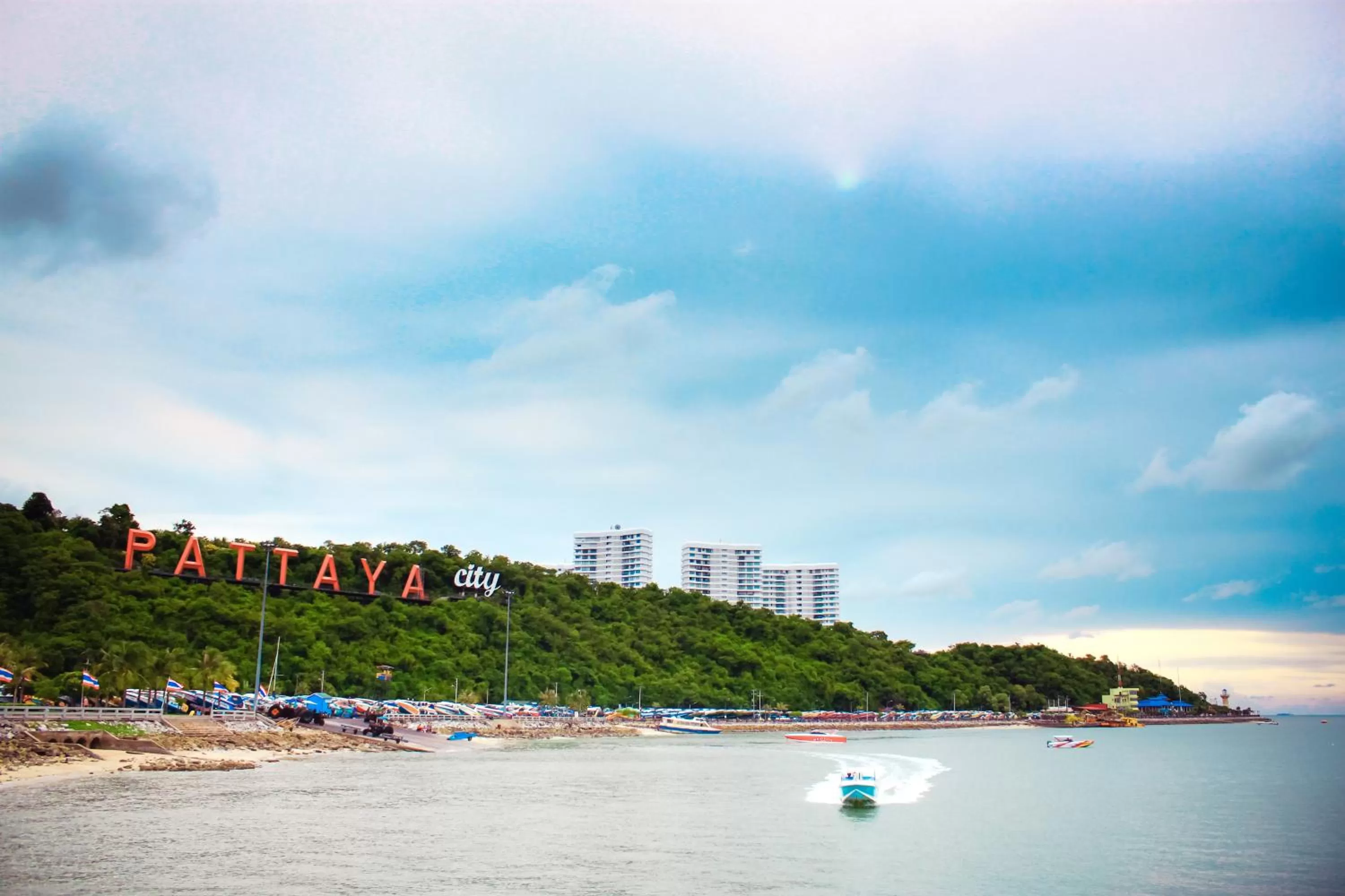 Nearby landmark in Holiday Inn Express Pattaya Central by IHG