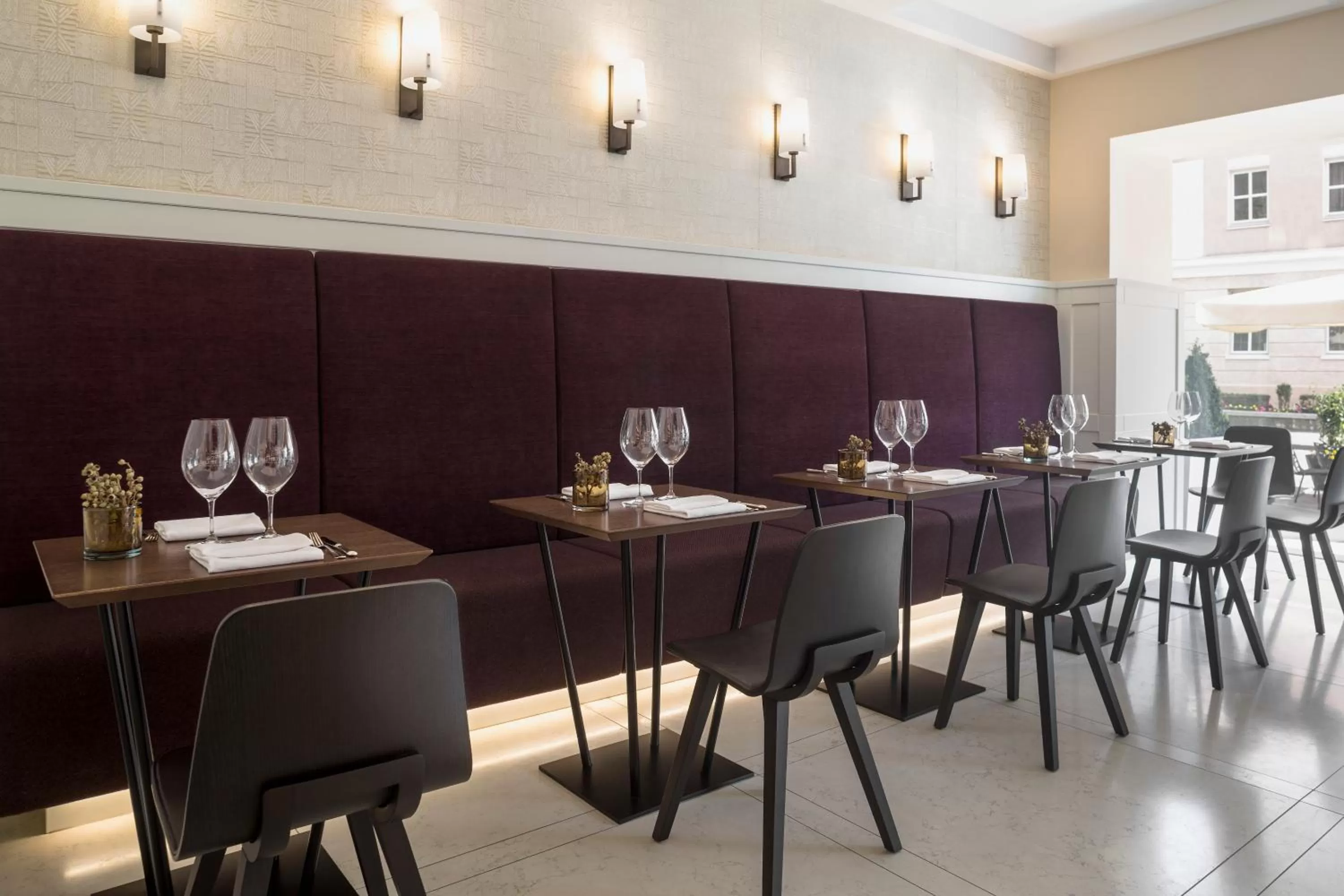 Restaurant/places to eat in Hotel Europa Splendid