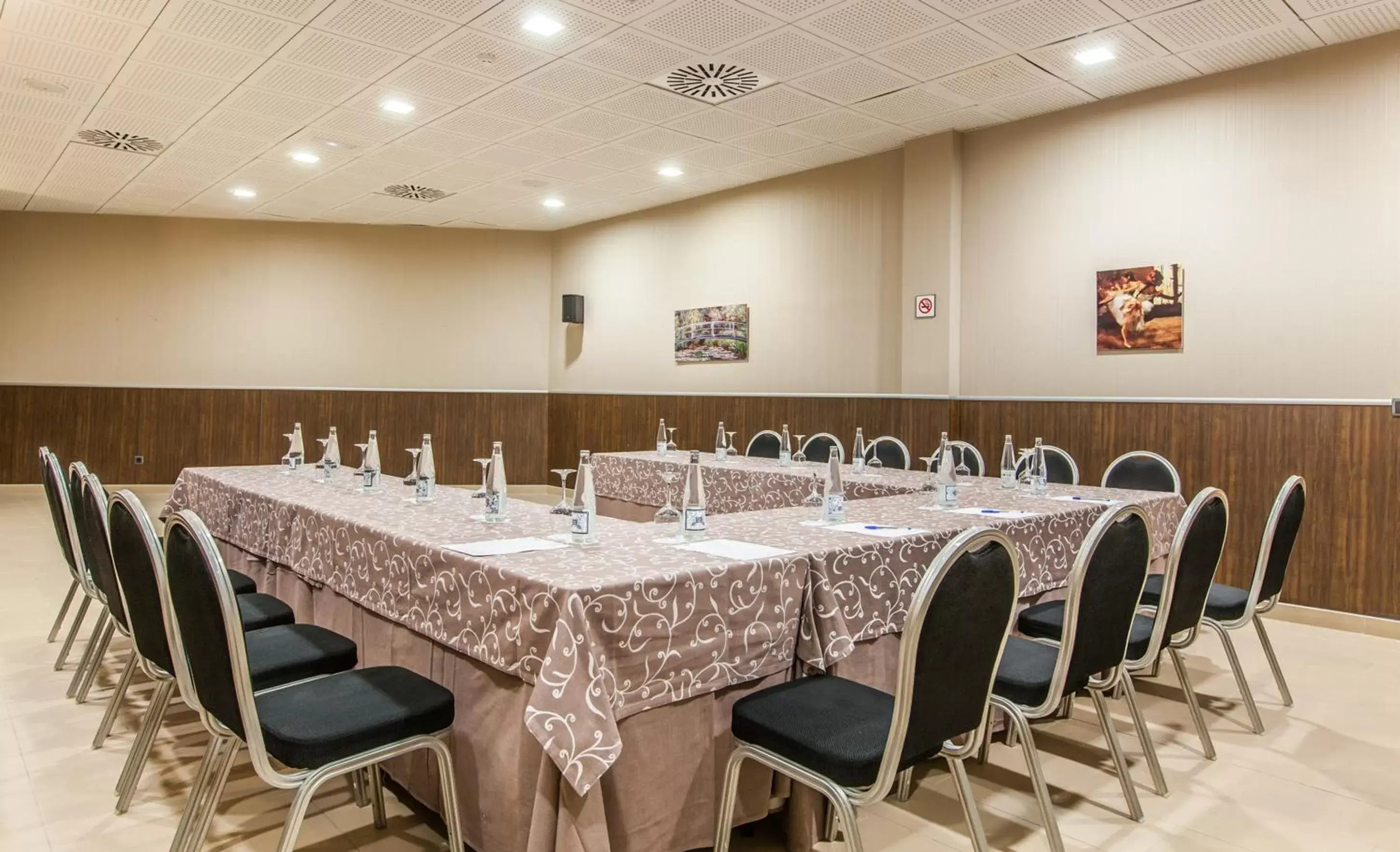 Meeting/conference room in BLUESEA Gran Cervantes