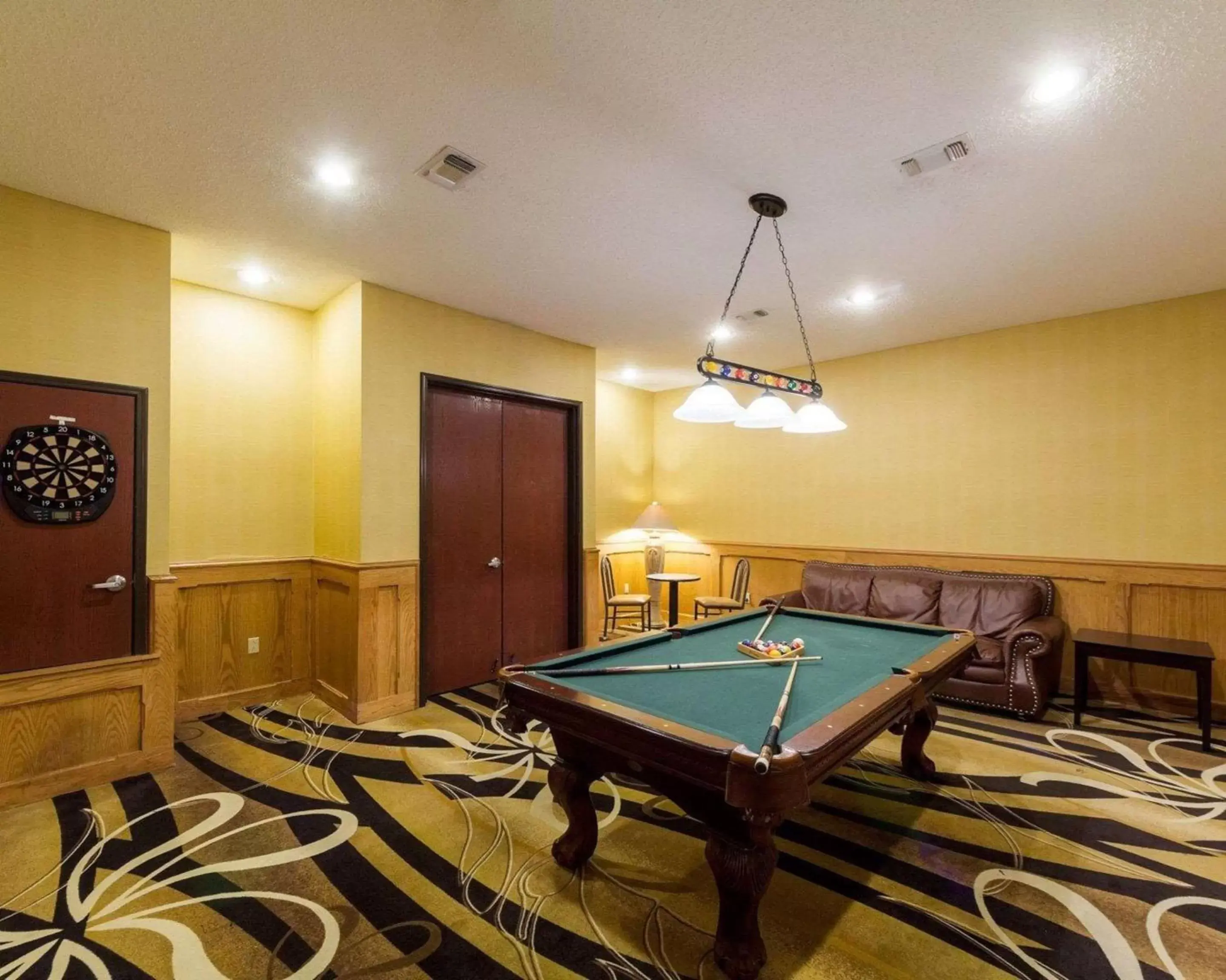 Other, Billiards in Comfort Inn & Suites Burnet