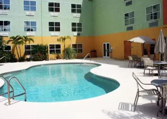 Garden, Property Building in Allure Suites of Fort Myers