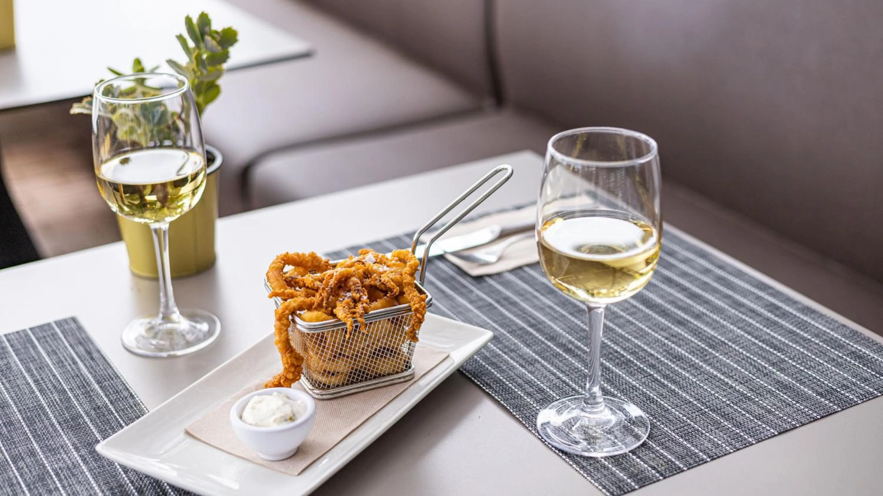 Lounge or bar in Seth Port Ciutadella