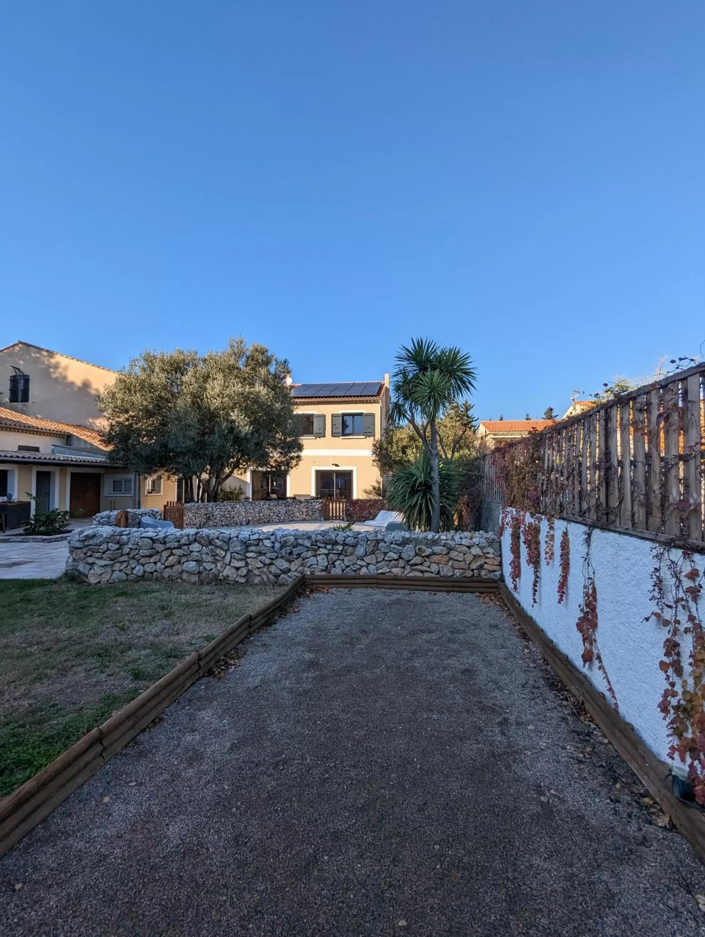 Garden, Property Building in La villa de Fleury