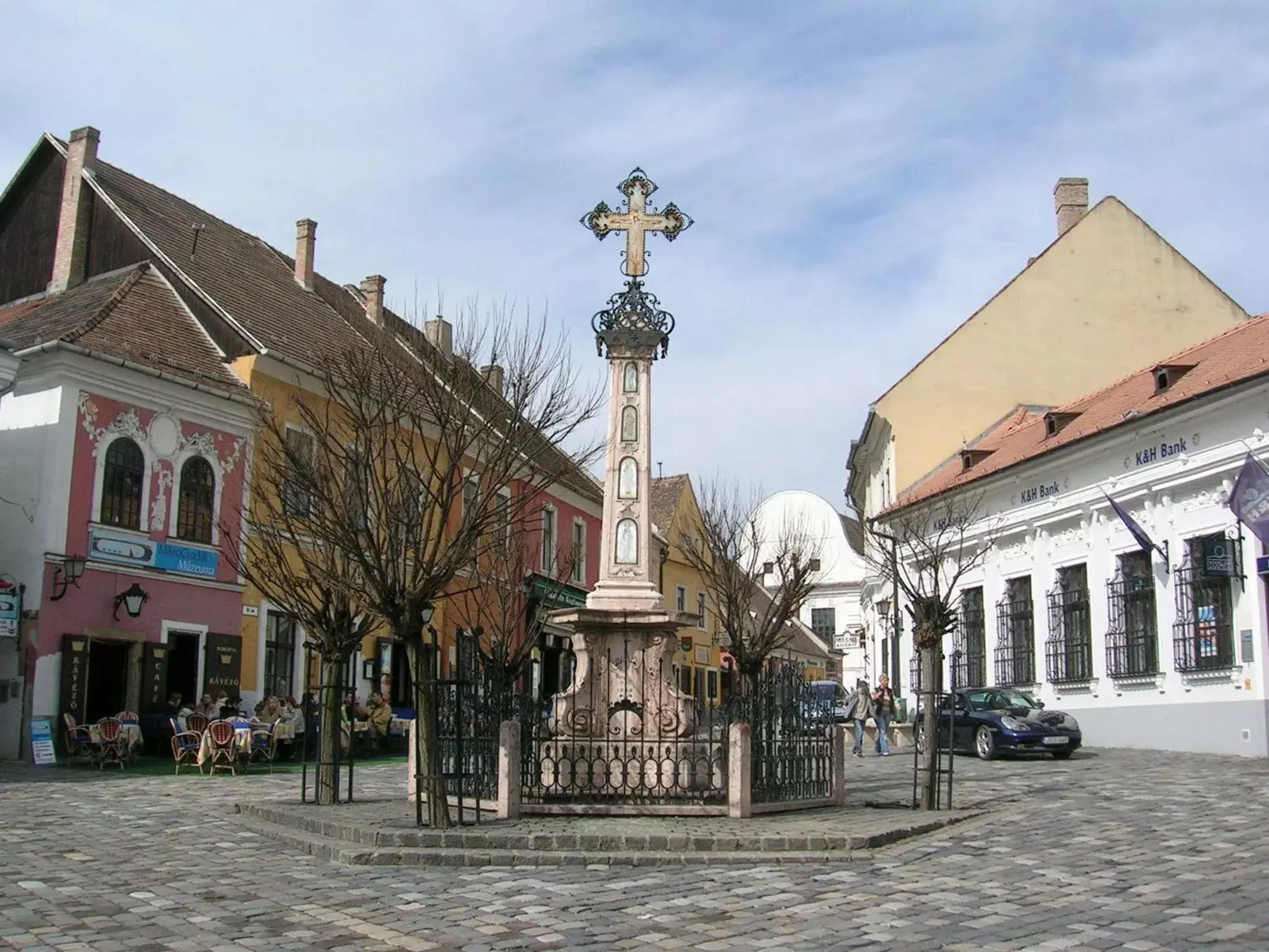 Neighbourhood in Attila Hotel Budapest Neighbourhood in Attila Hotel Budapest