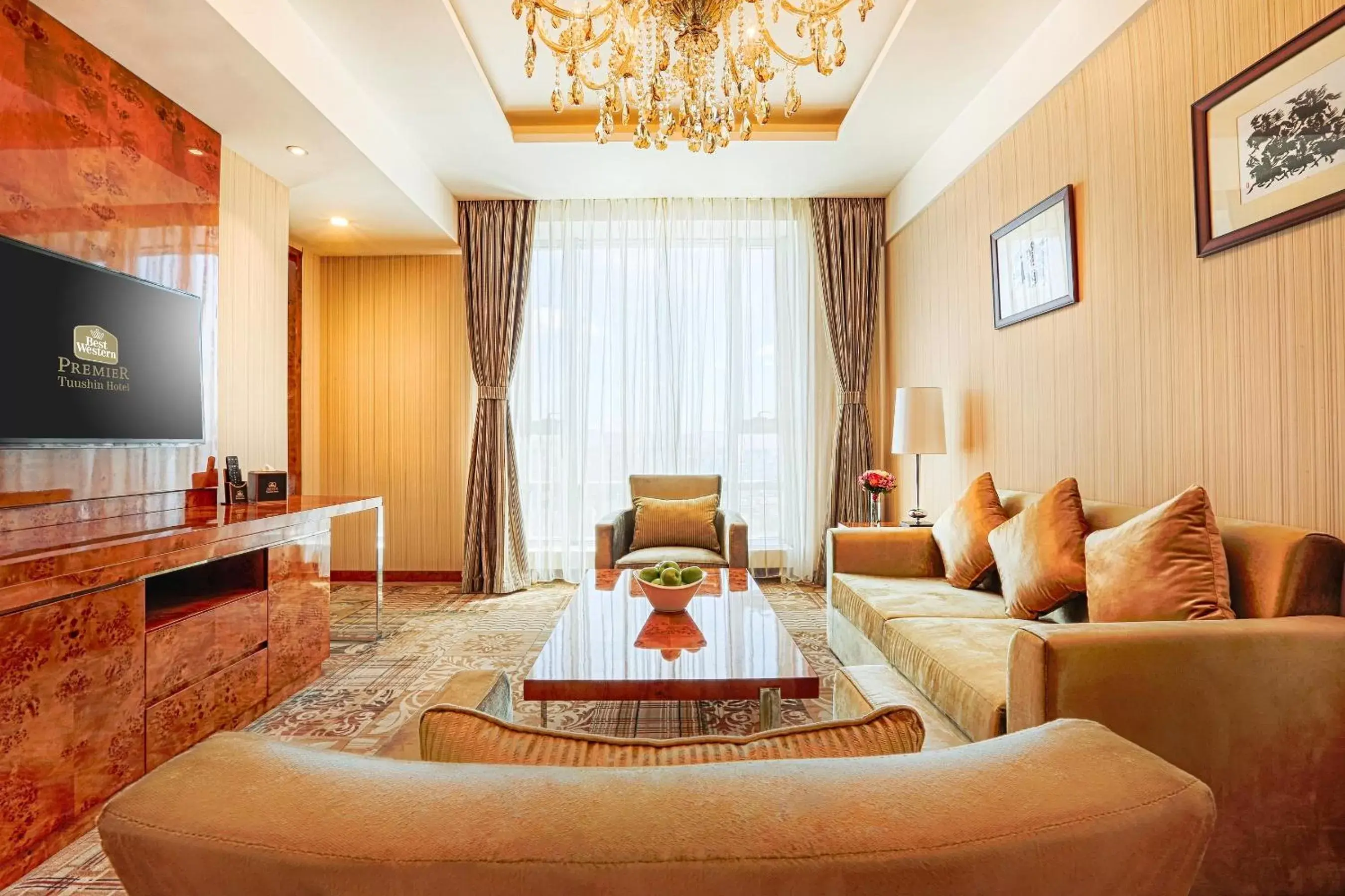 Ambassador Suite in Best Western Premier Tuushin Hotel