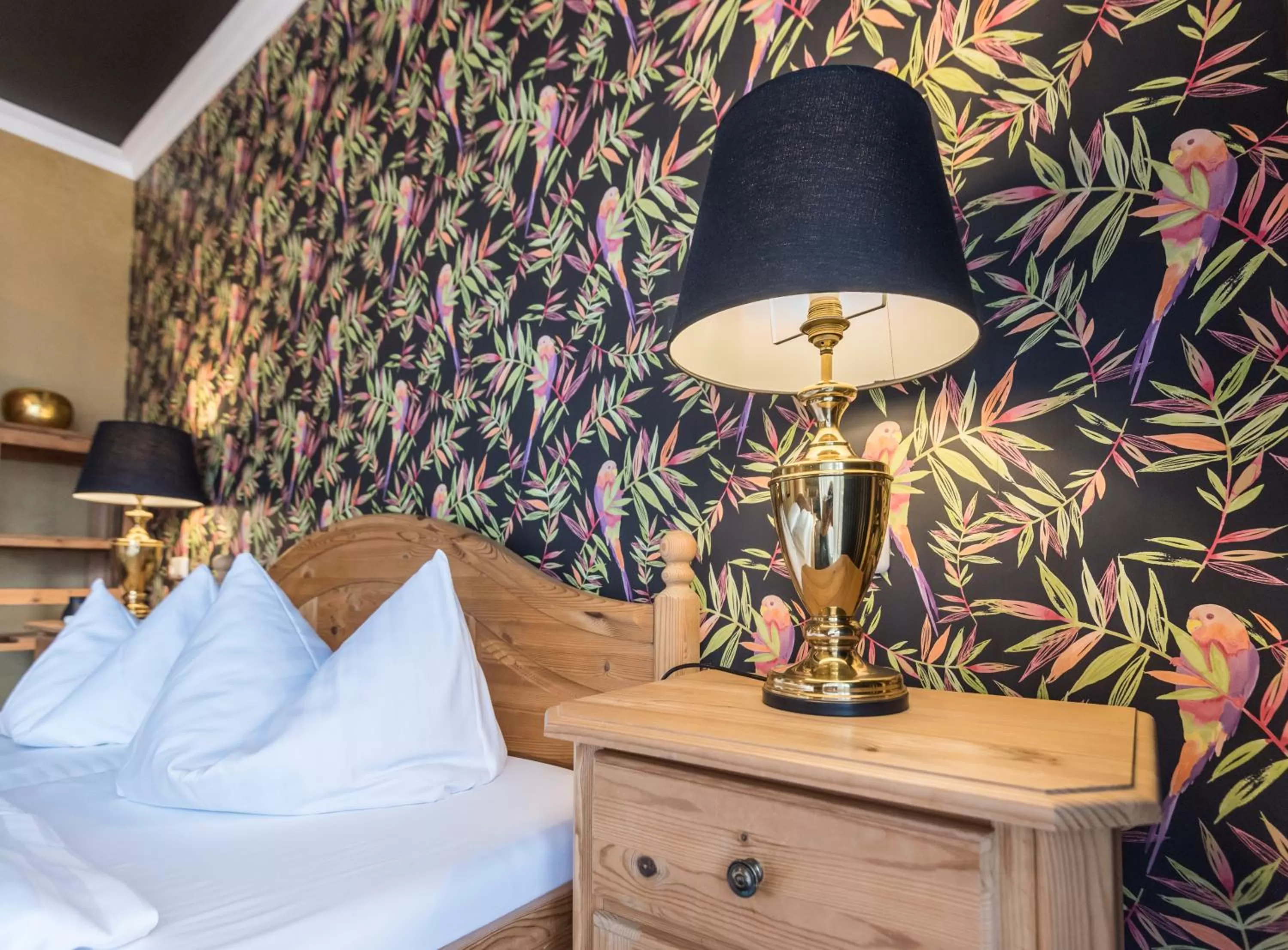 Decorative detail, Bed in Engel Hotel Grill Bar