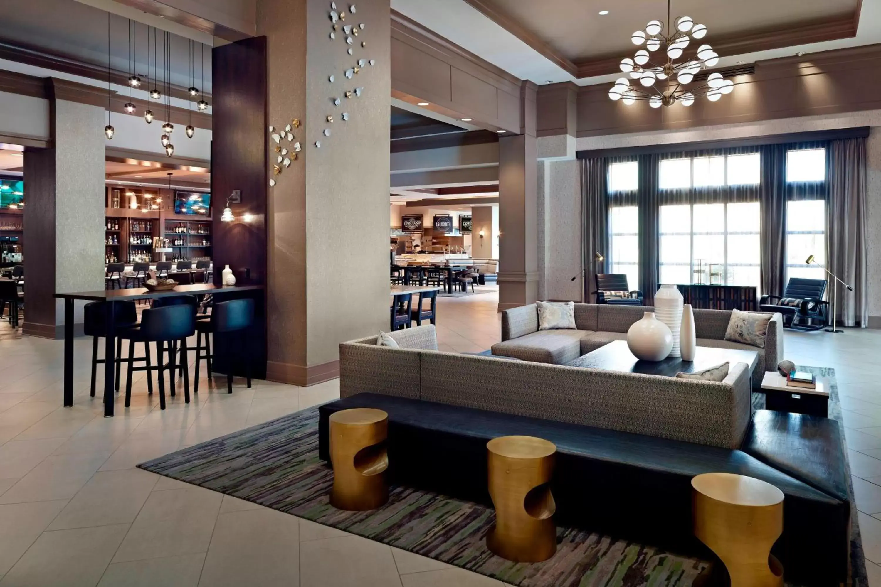 Property building, Lounge/Bar in Atlanta Marriott Alpharetta