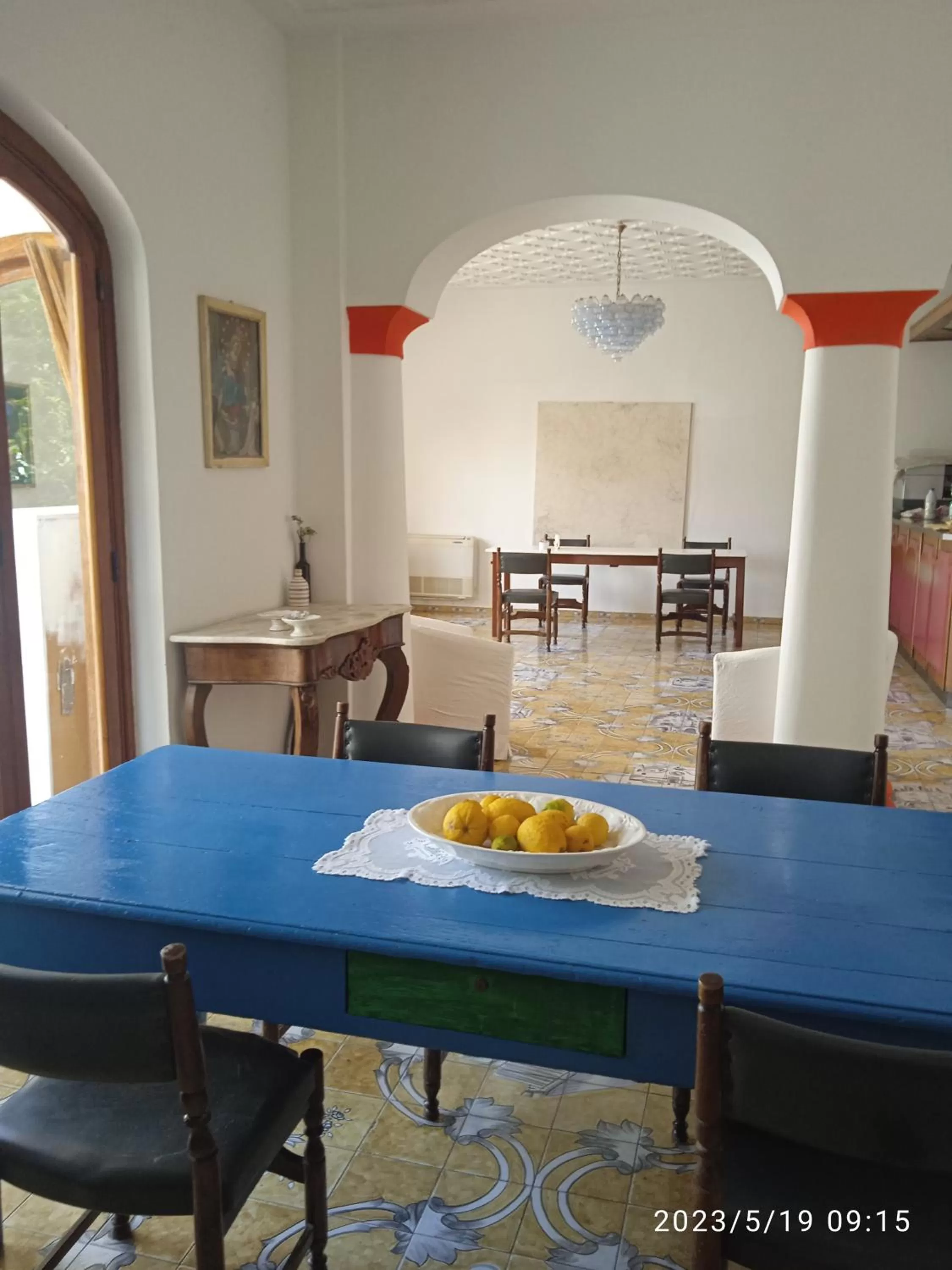 Communal lounge/ TV room in Villa Thomas BB conduzione familiare