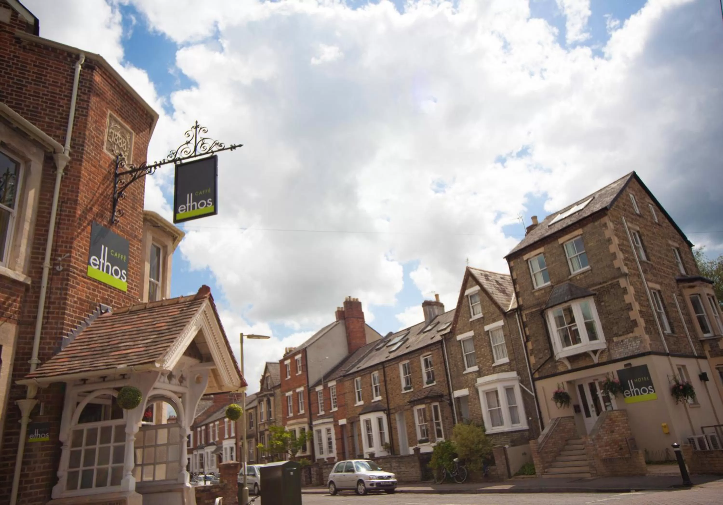 Neighbourhood in Ethos Hotel