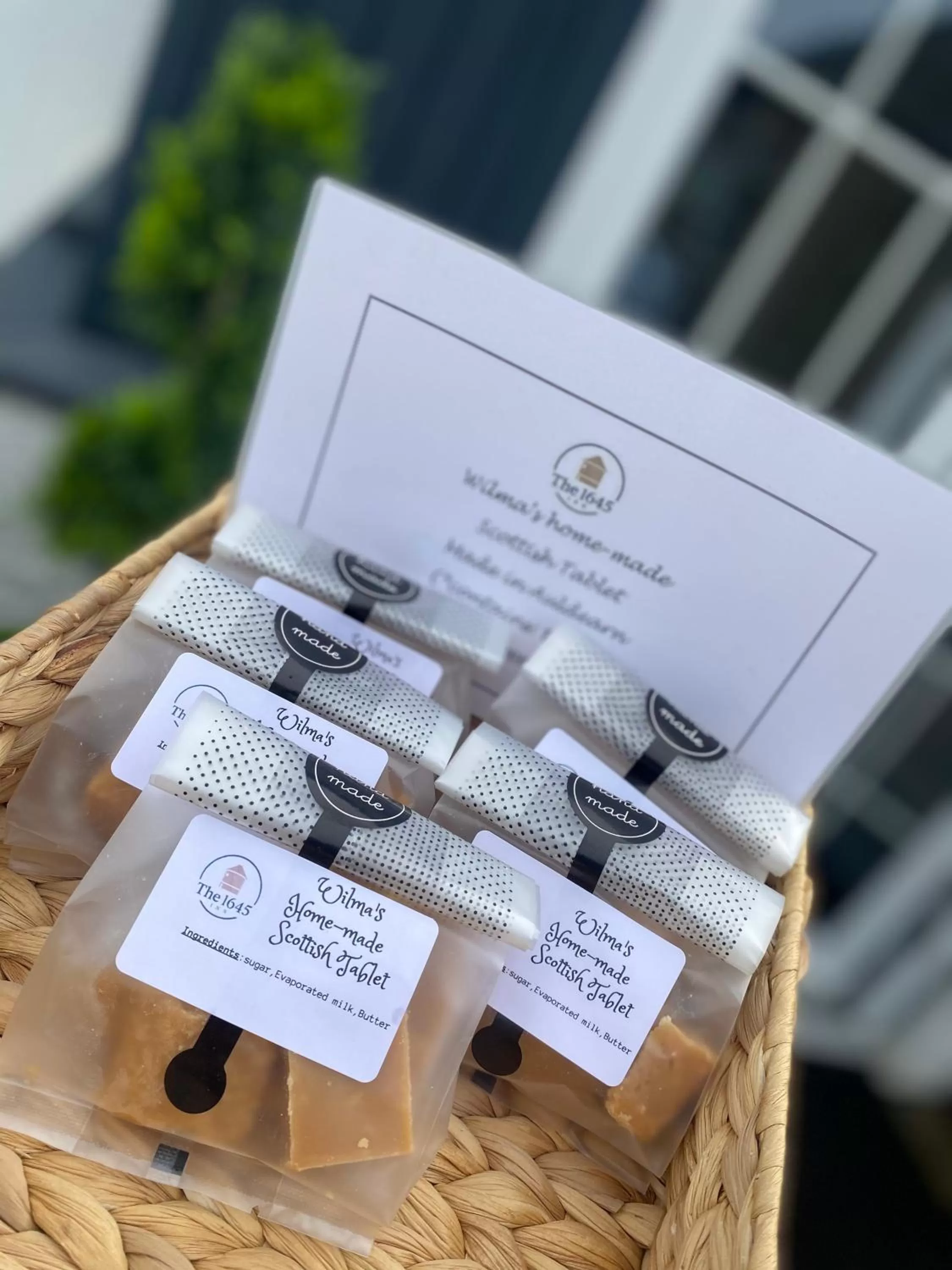 Restaurant/places to eat in The 1645 Inn