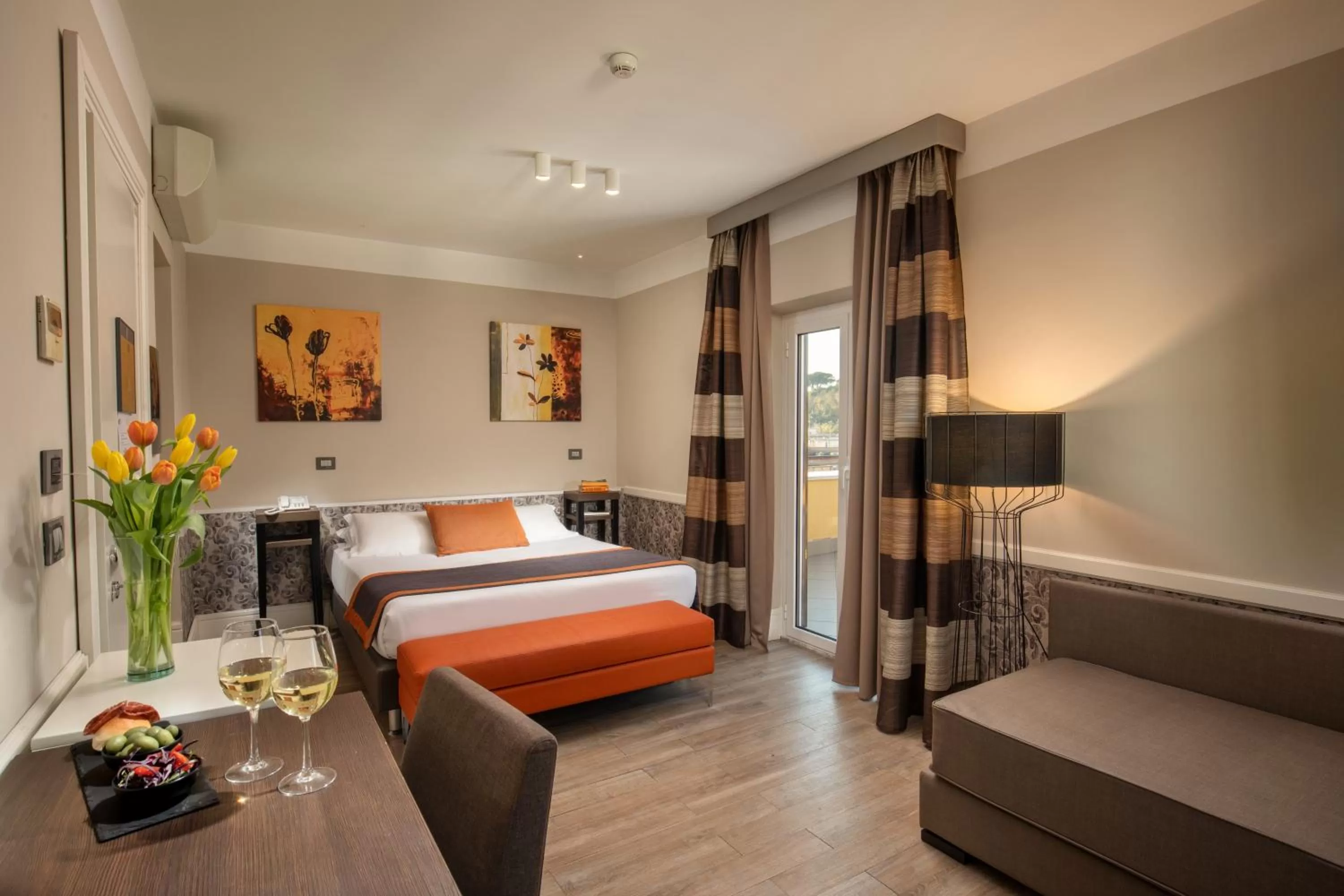 Bed in Fragrance Hotel St. Peter