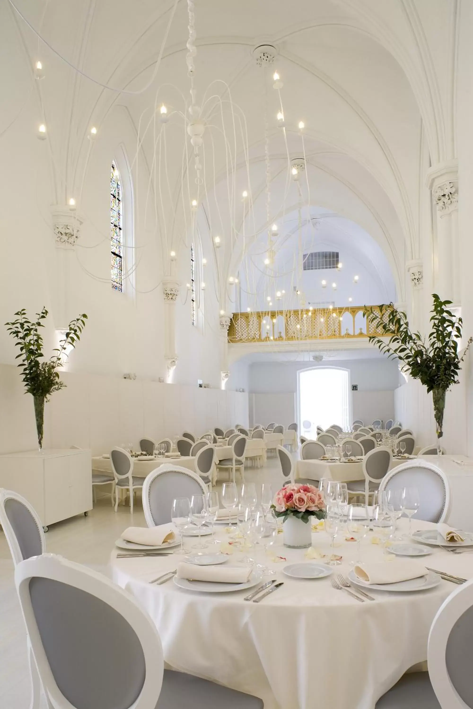 Restaurant/places to eat, Banquet Facilities in Pamplona Catedral Hotel