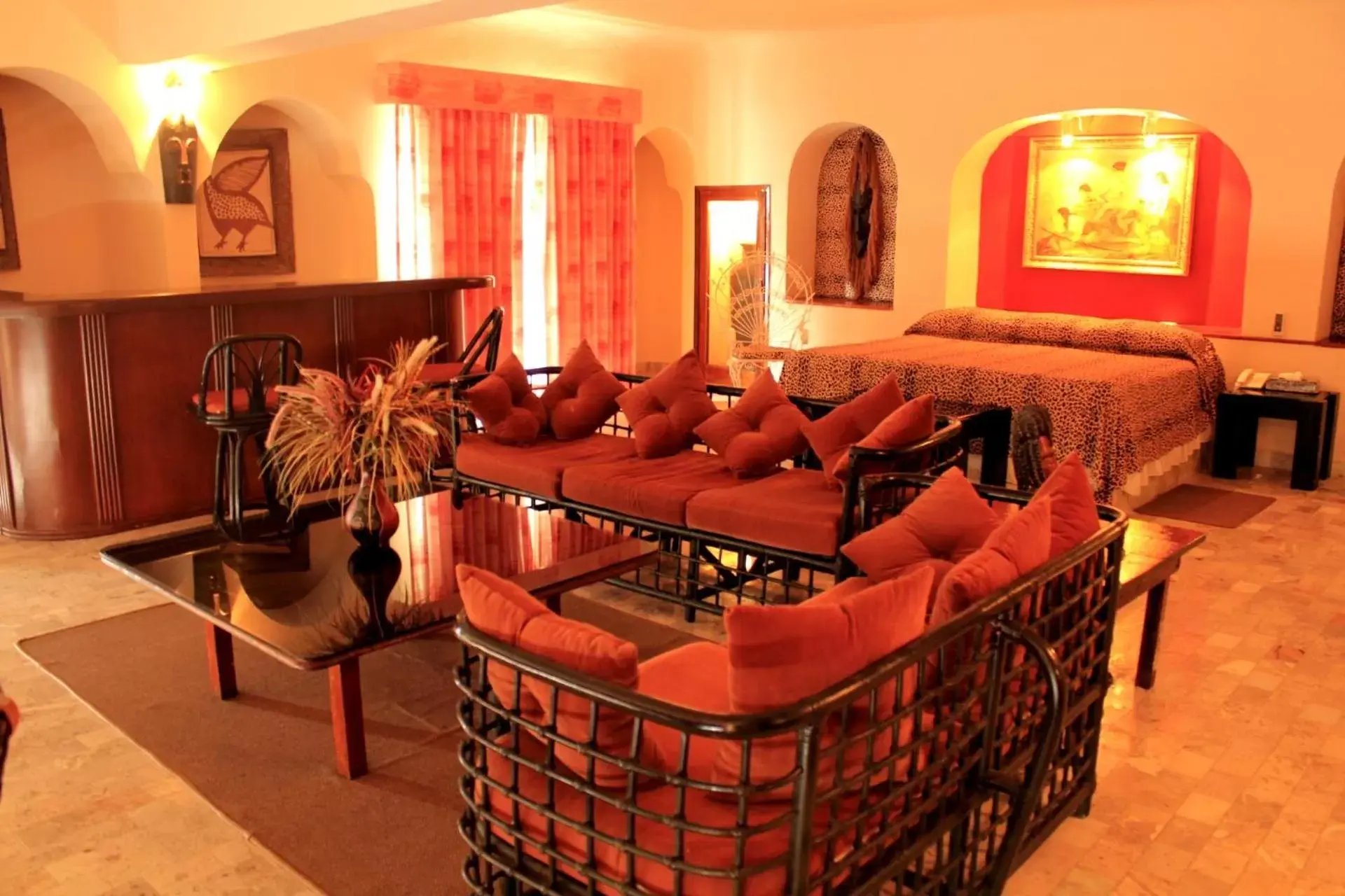 Living room, Lounge/Bar in Villablanca Garden Beach Hotel