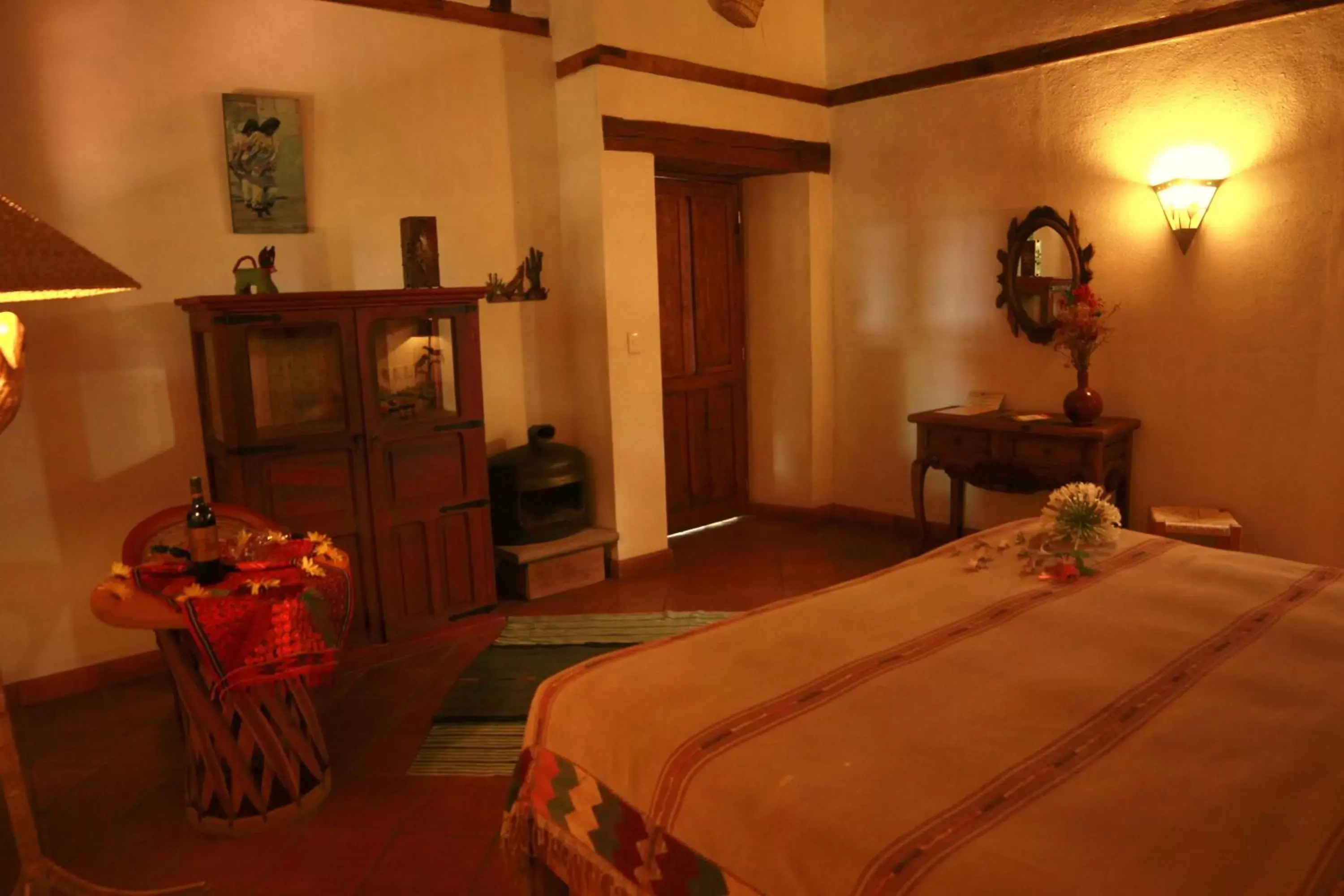 Photo of the whole room in Posada Yolihuani