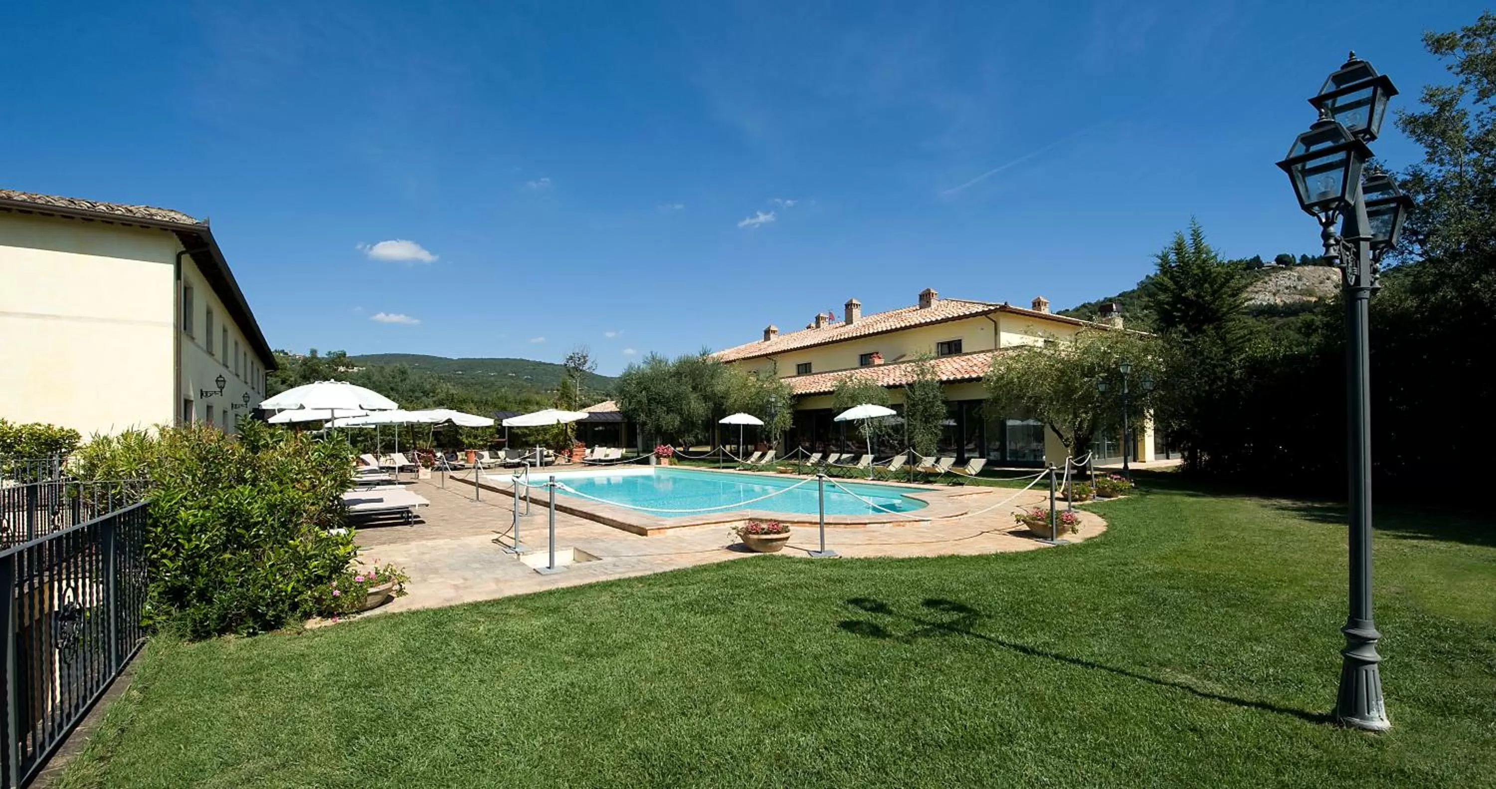 Swimming pool in Relais dell'Olmo