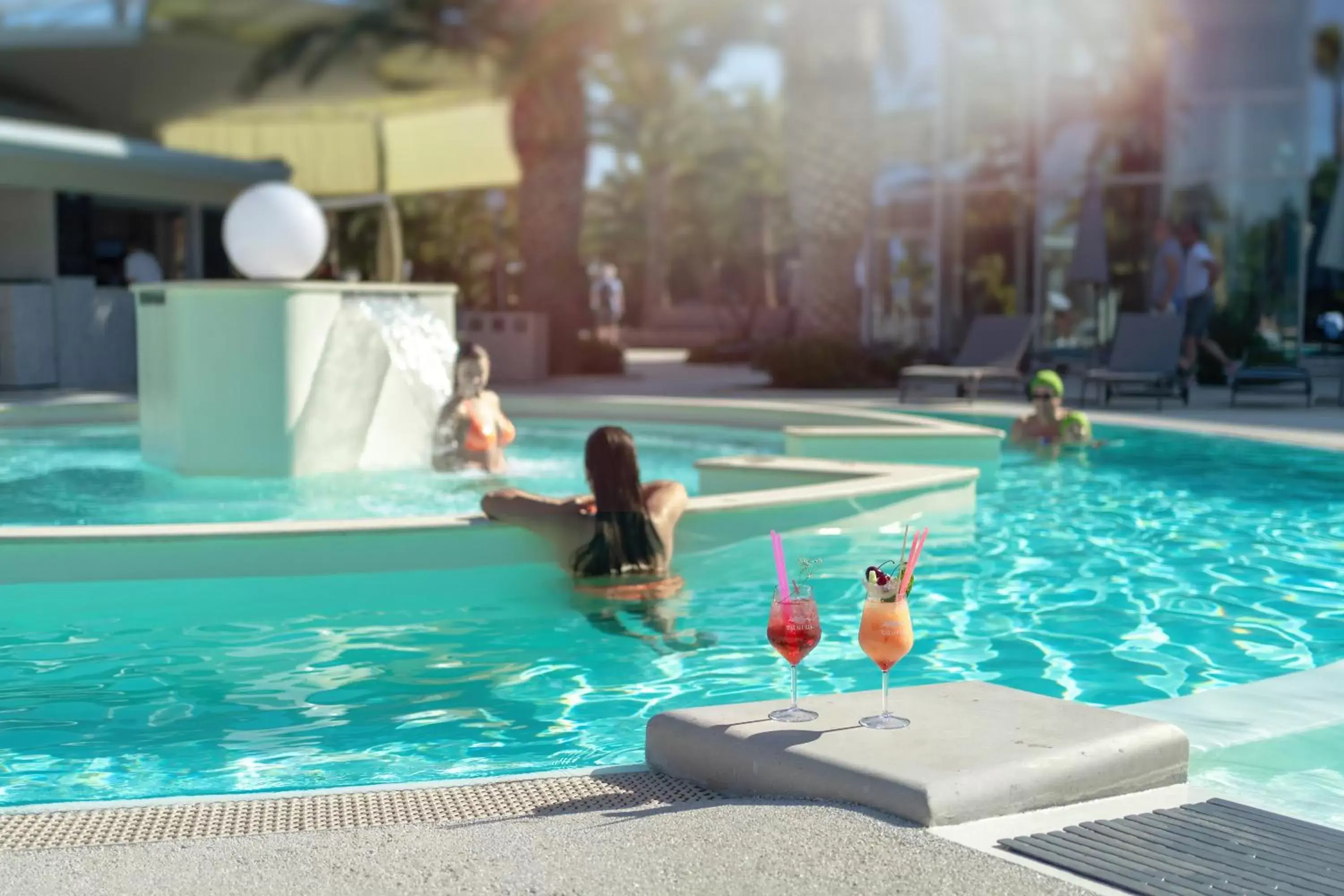 Swimming Pool in UNAHOTELS MH Matera