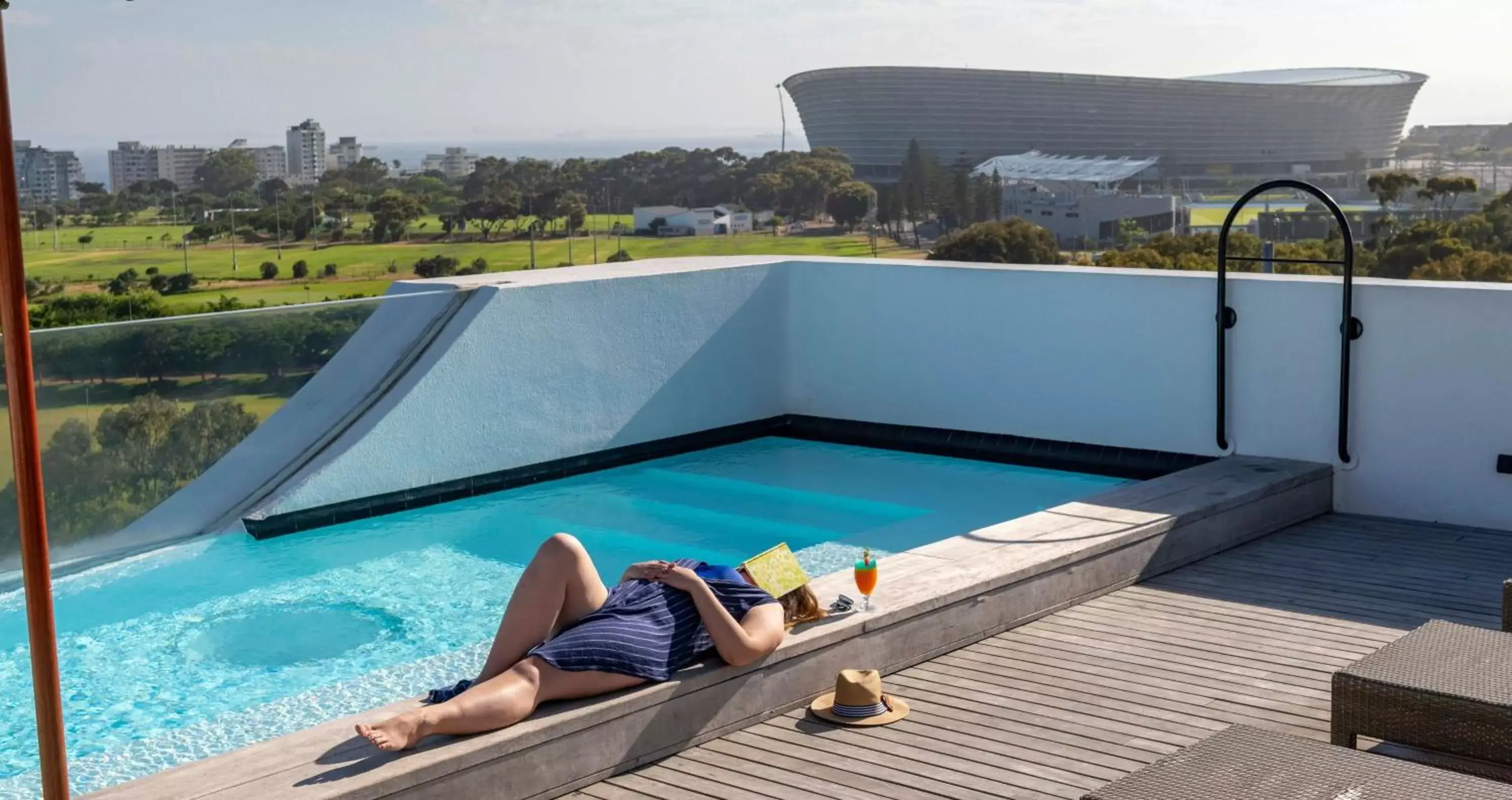 Pool view, Swimming Pool in ANEW Hotel Green Point Cape Town