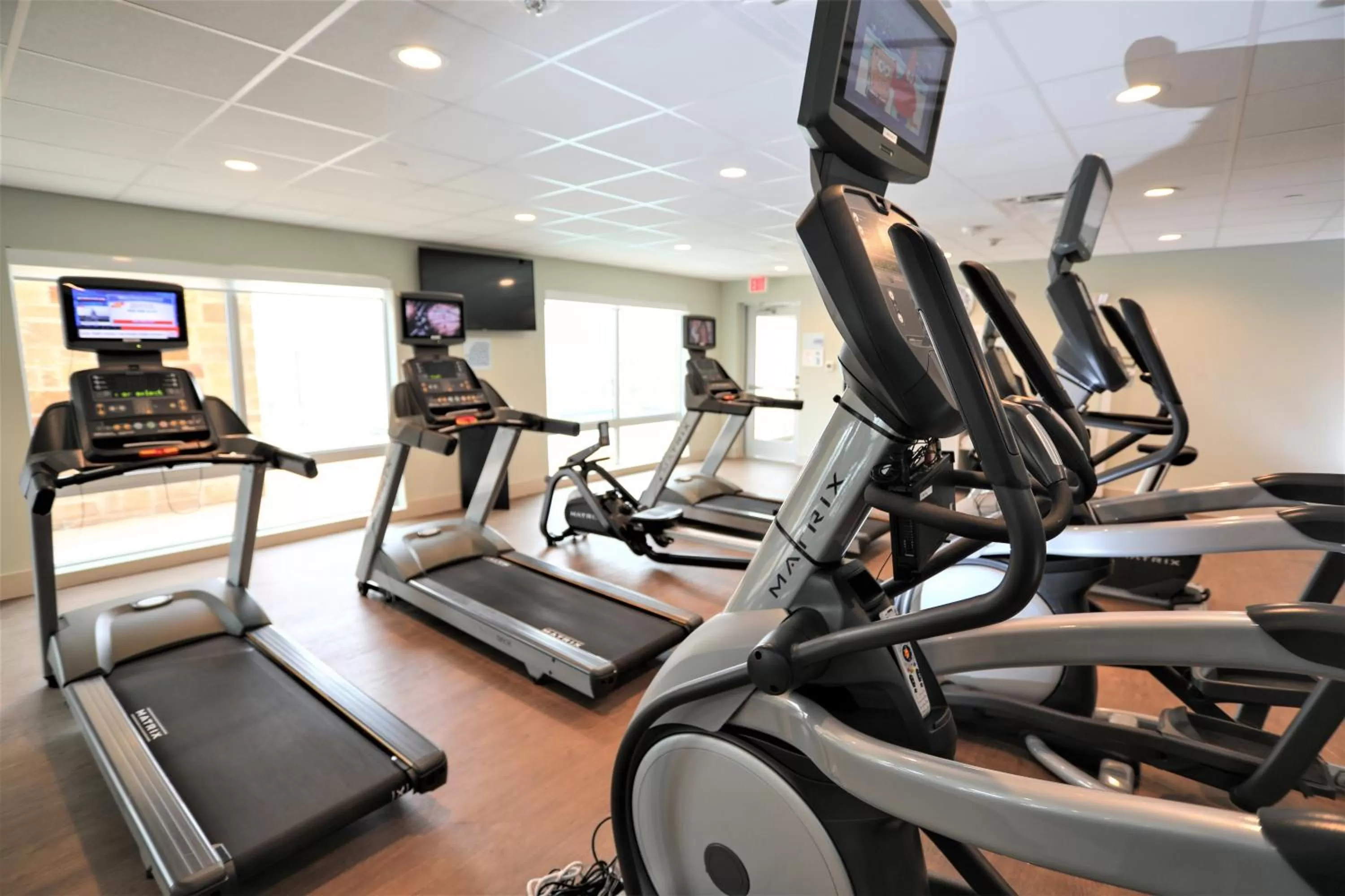 Spa and wellness centre/facilities in Holiday Inn Express & Suites - Forney by IHG