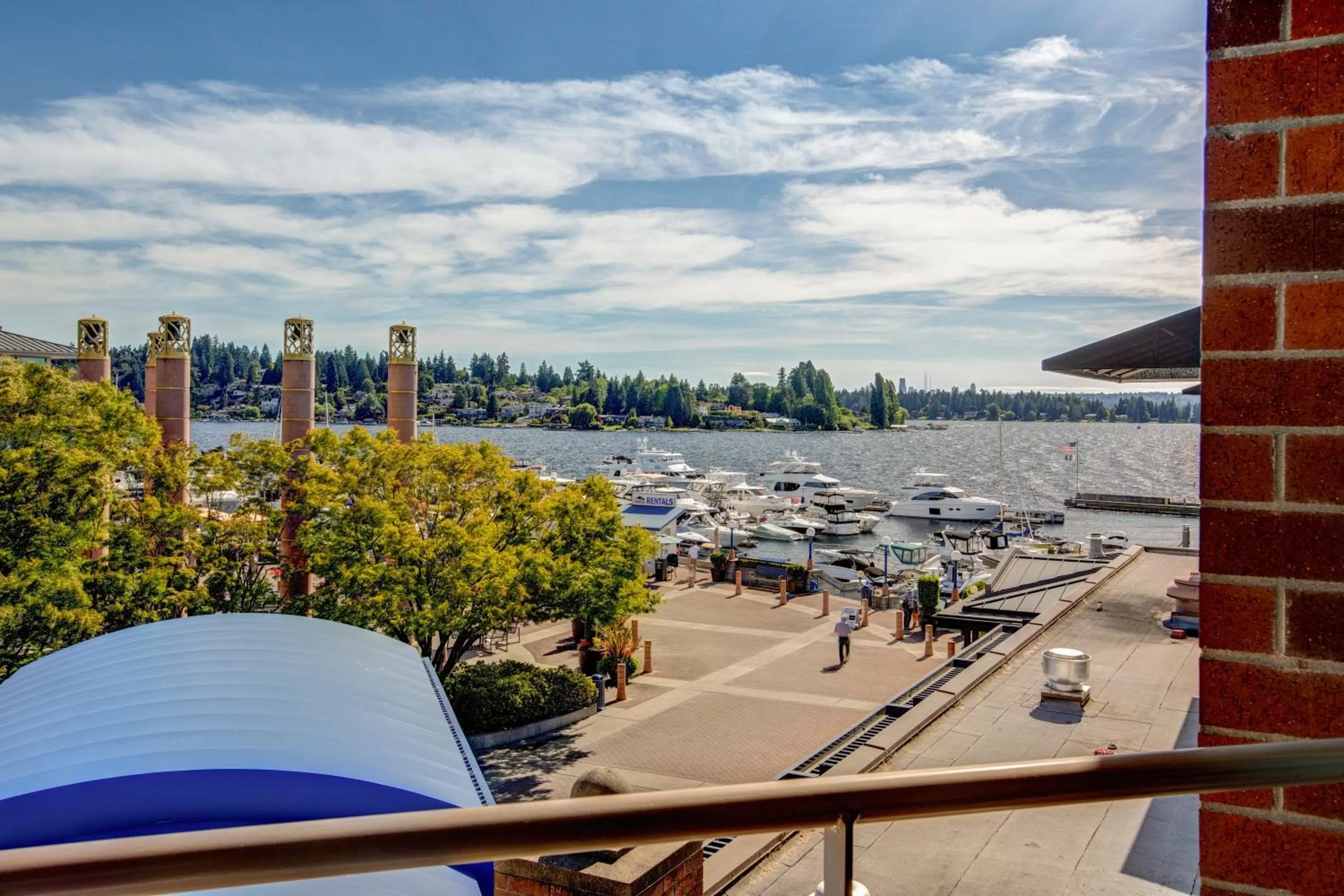 Lake view in The Woodmark Hotel & Still Spa on Lake Washington