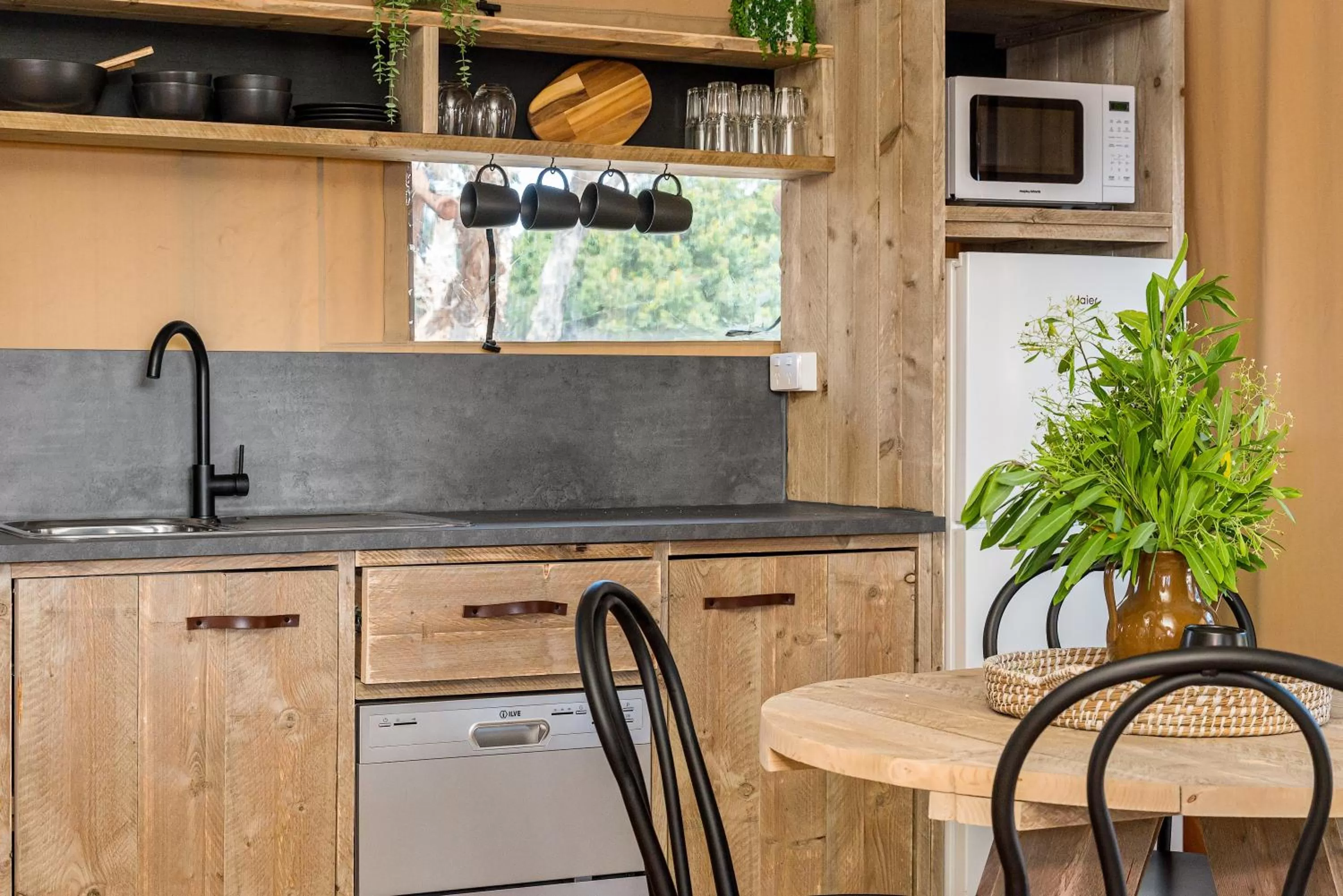 Kitchen or kitchenette in Ballina Beach Nature Resort