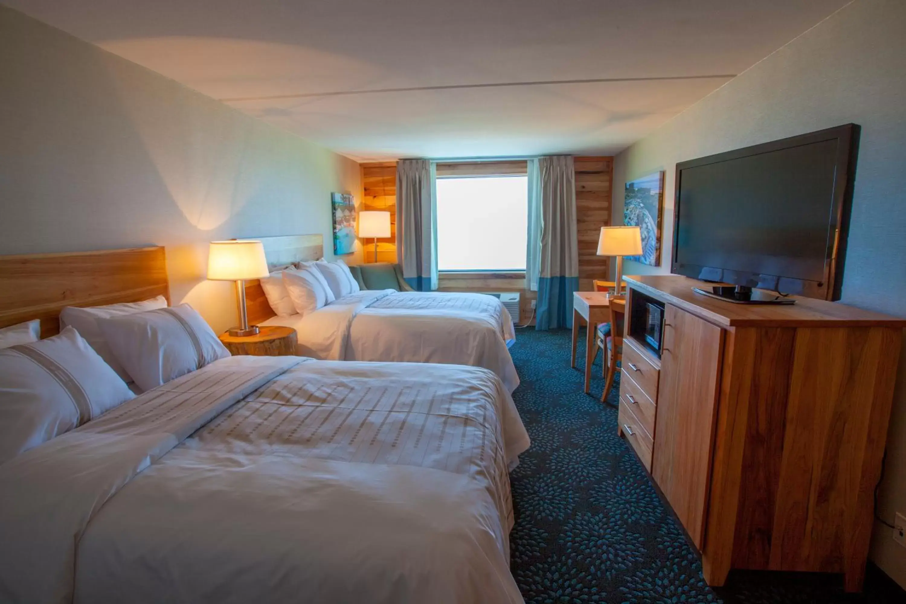 Bedroom, Bed in Holiday Inn Resort South Padre Island-Beach Front, an IHG Hotel