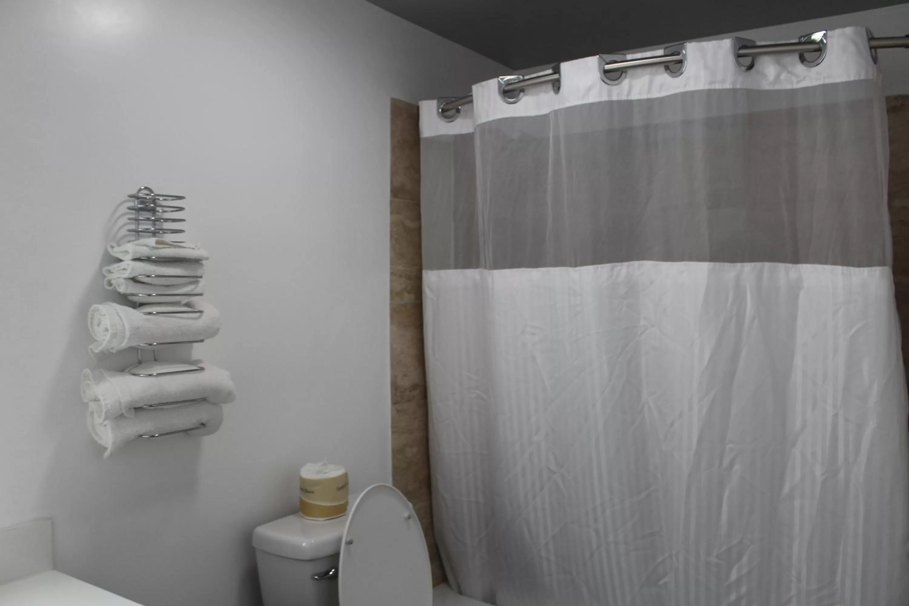 ERTH INN by AGA Los Angeles