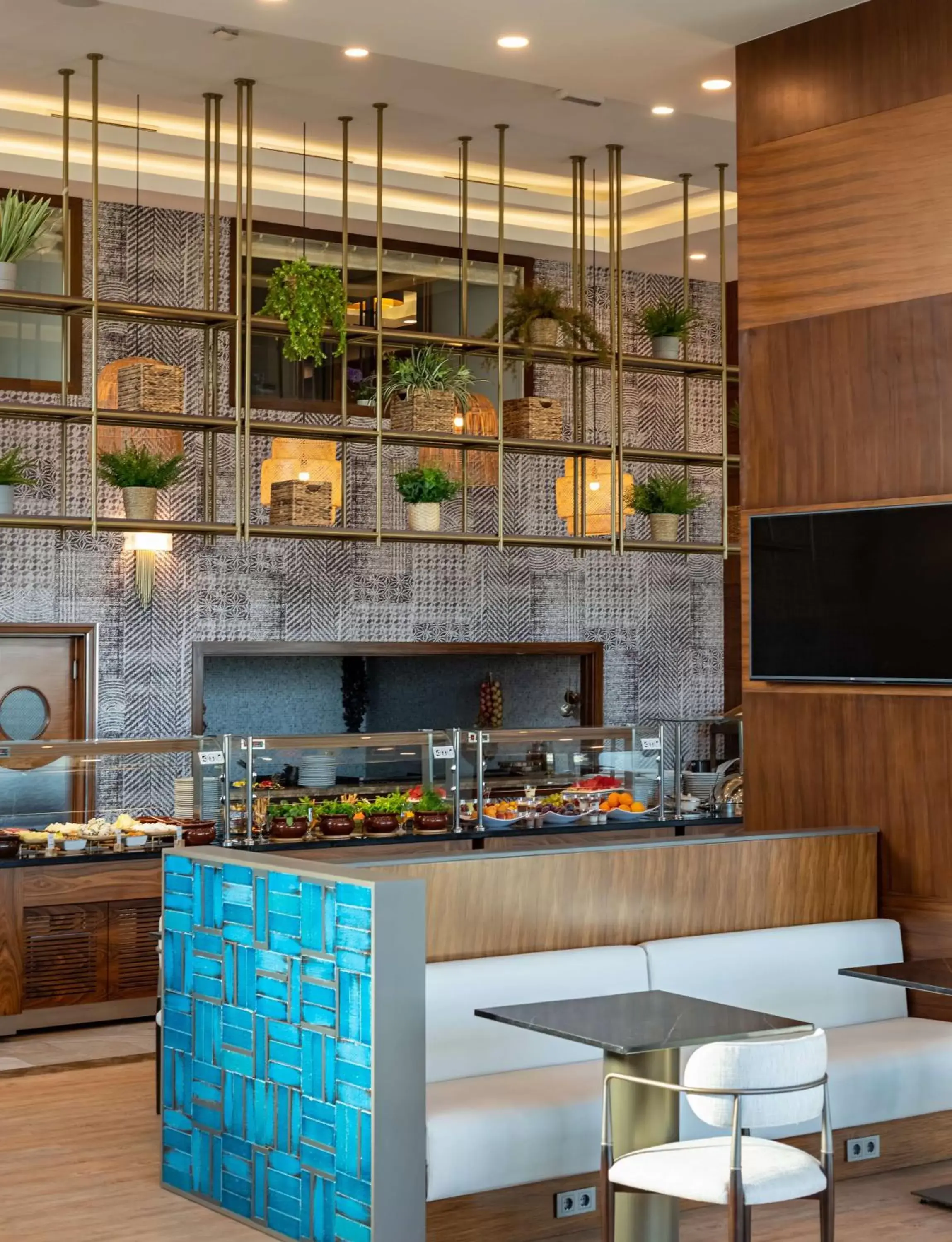 Restaurant/places to eat in Doubletree by Hilton Van Restaurant/places to eat in Doubletree by Hilton Van