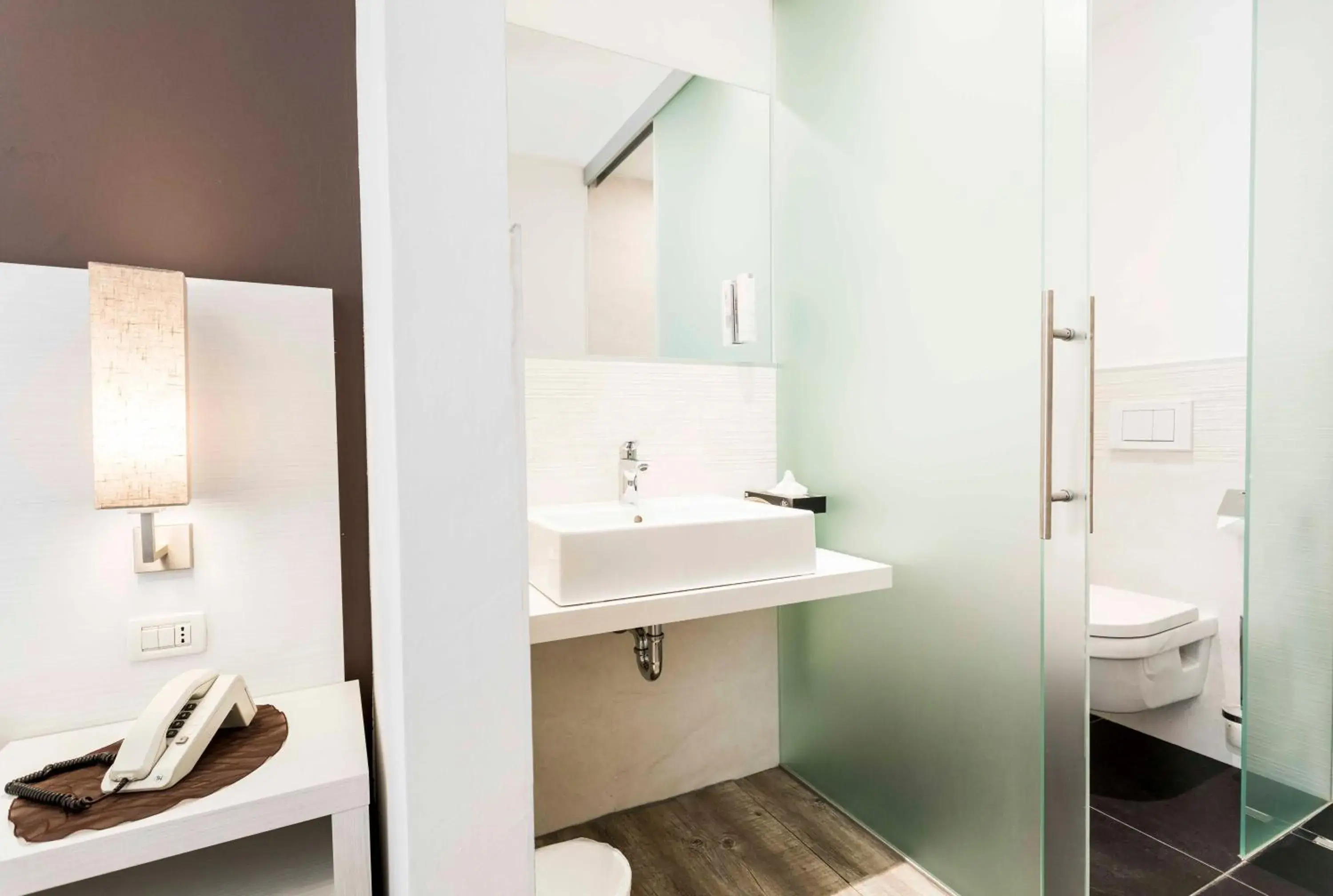 Decorative detail, Bathroom in Business Resort Parkhotel Werth