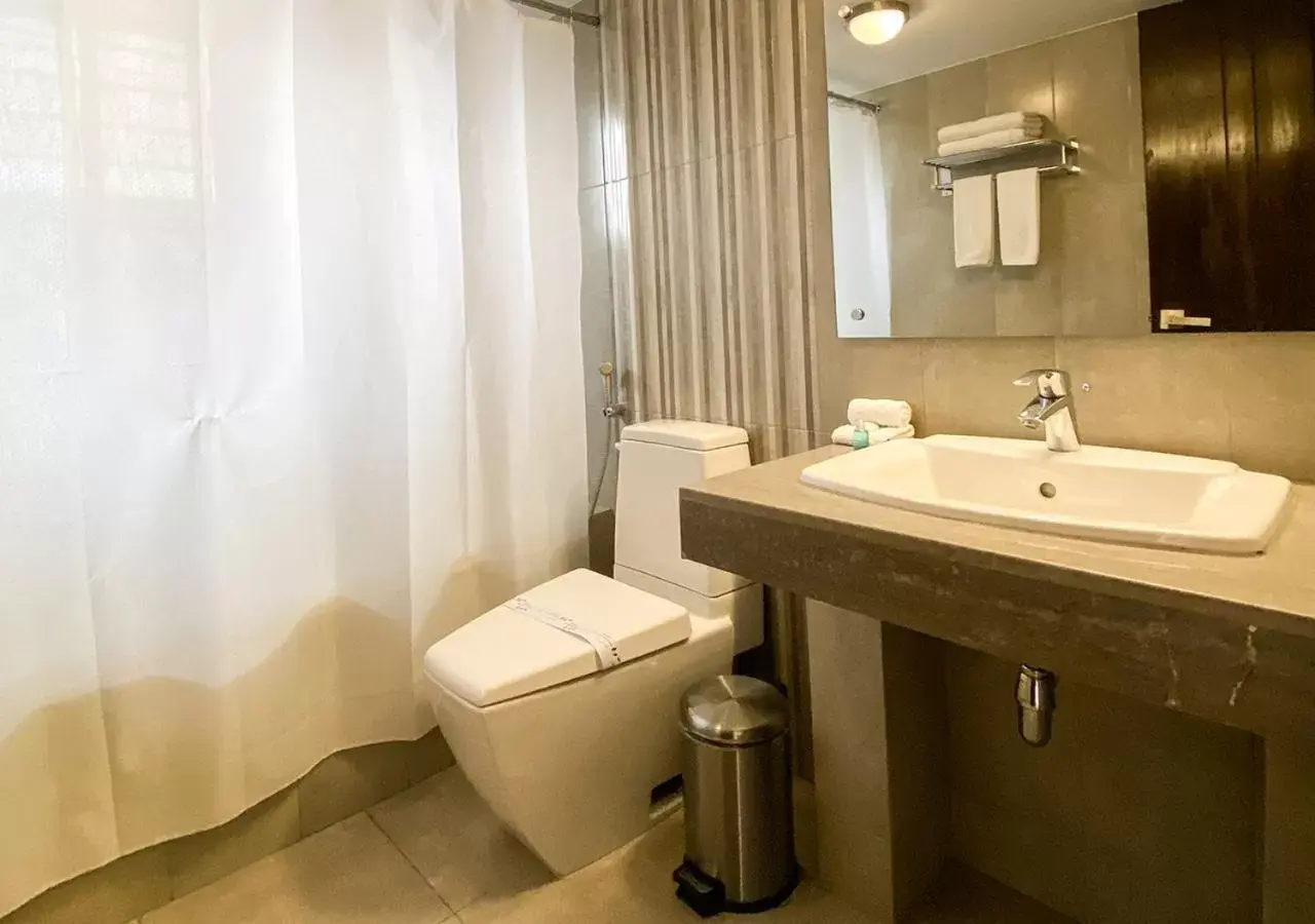 Bathroom in Jatra Flagship Dhaka Lake View Bathroom in Jatra Flagship Dhaka Lake View